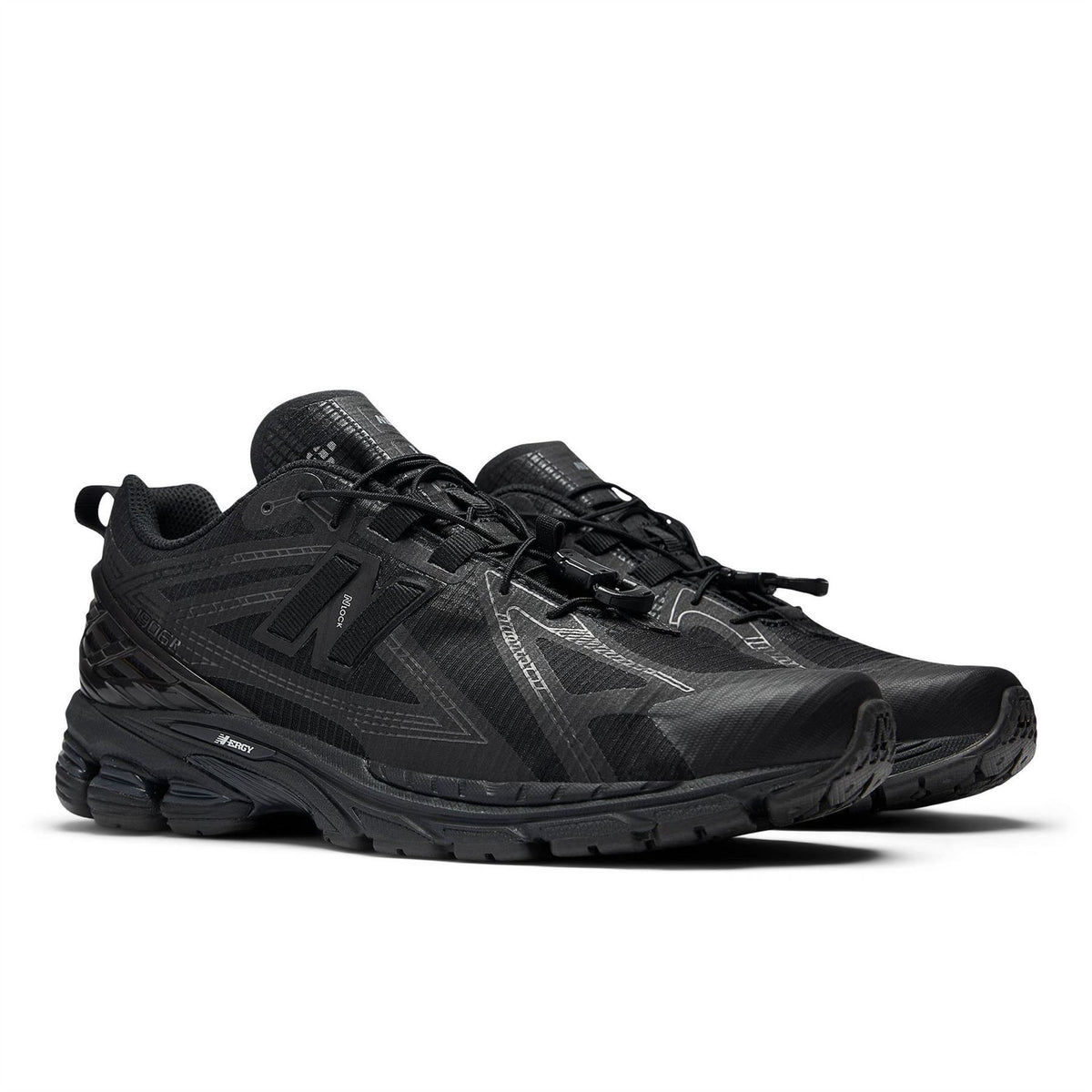 New Balance 1906r Trainers