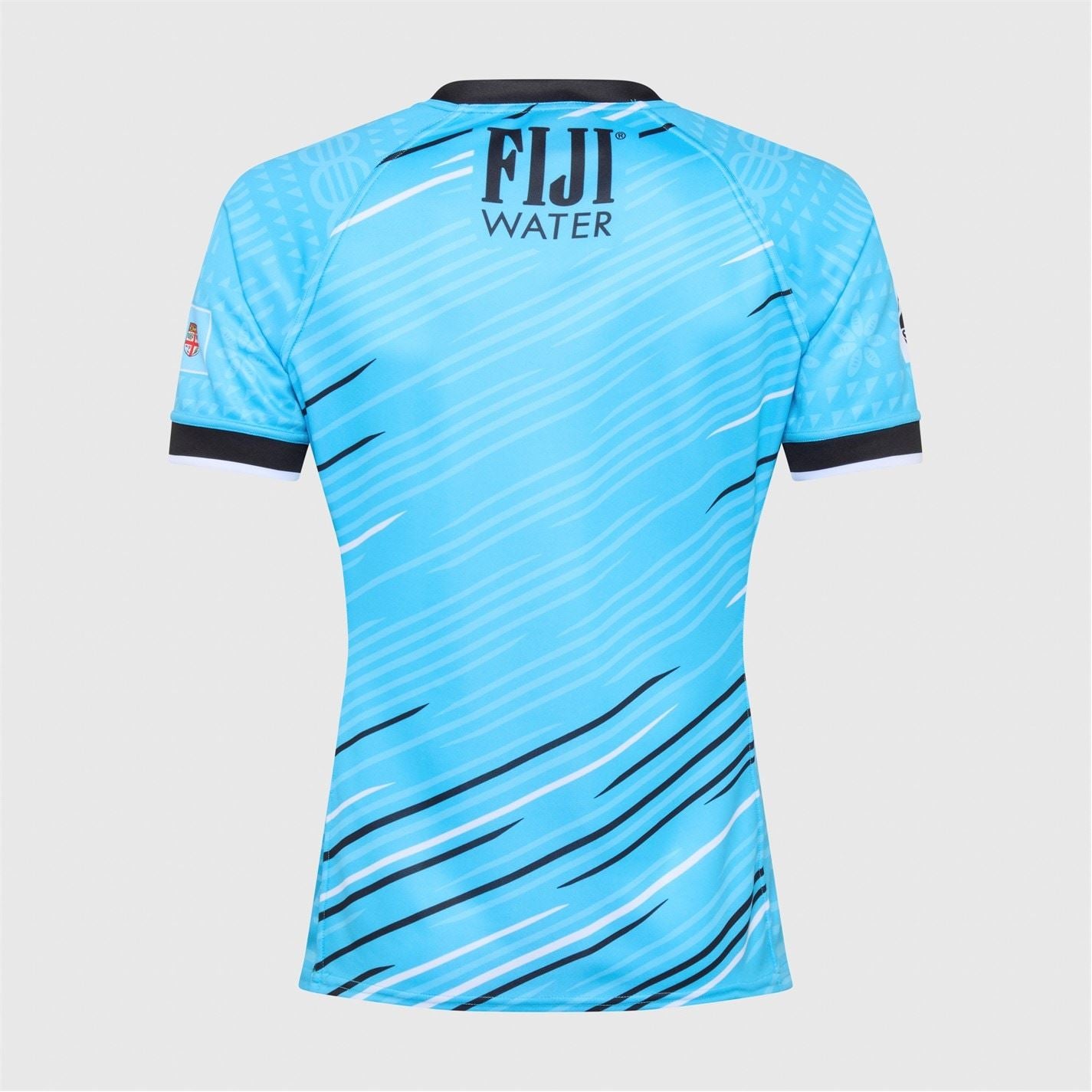 Umbro Fiji Regular Fit Raglan Sleeve T-Shirt