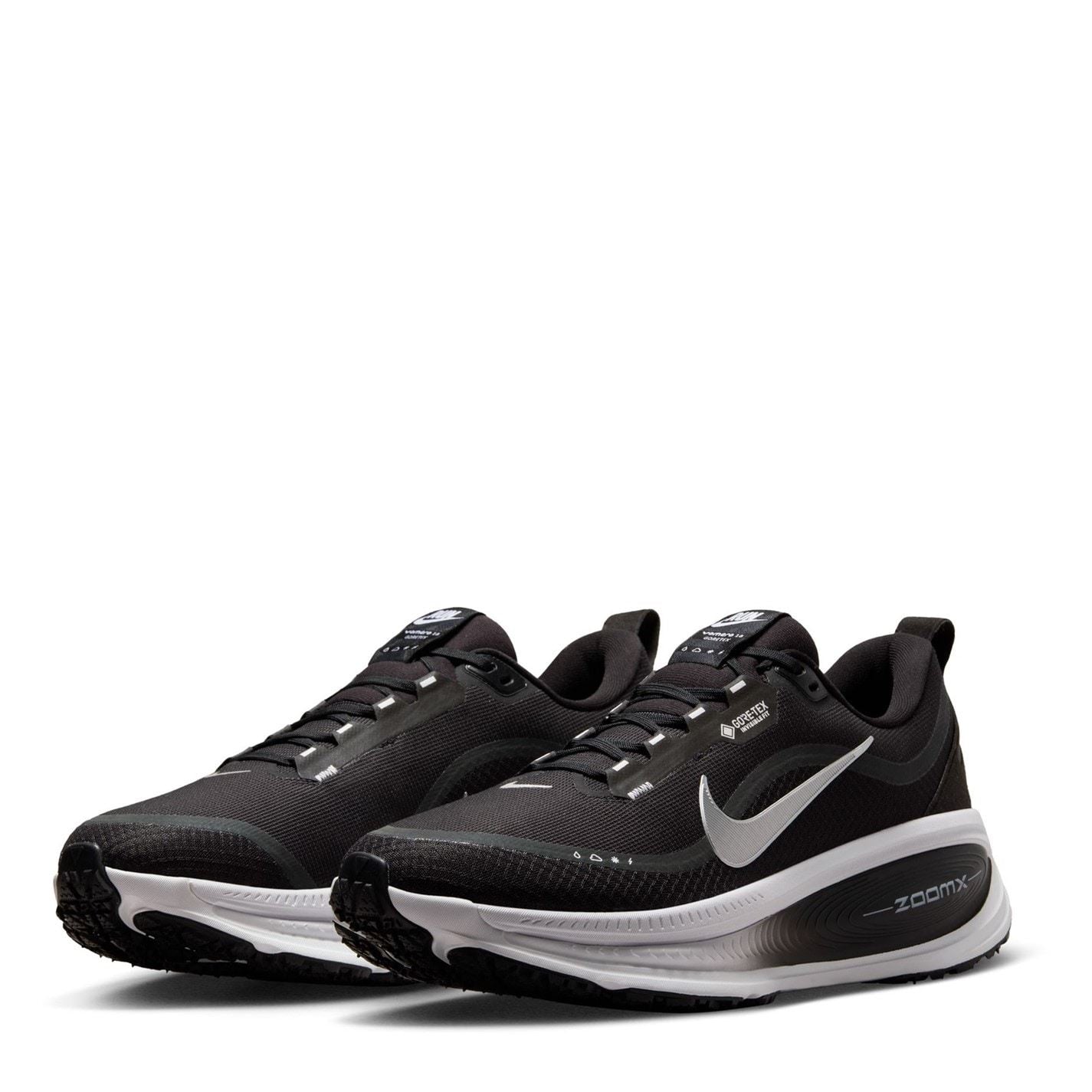 Nike Mens Vomero 18 Gore Tex Running Shoes