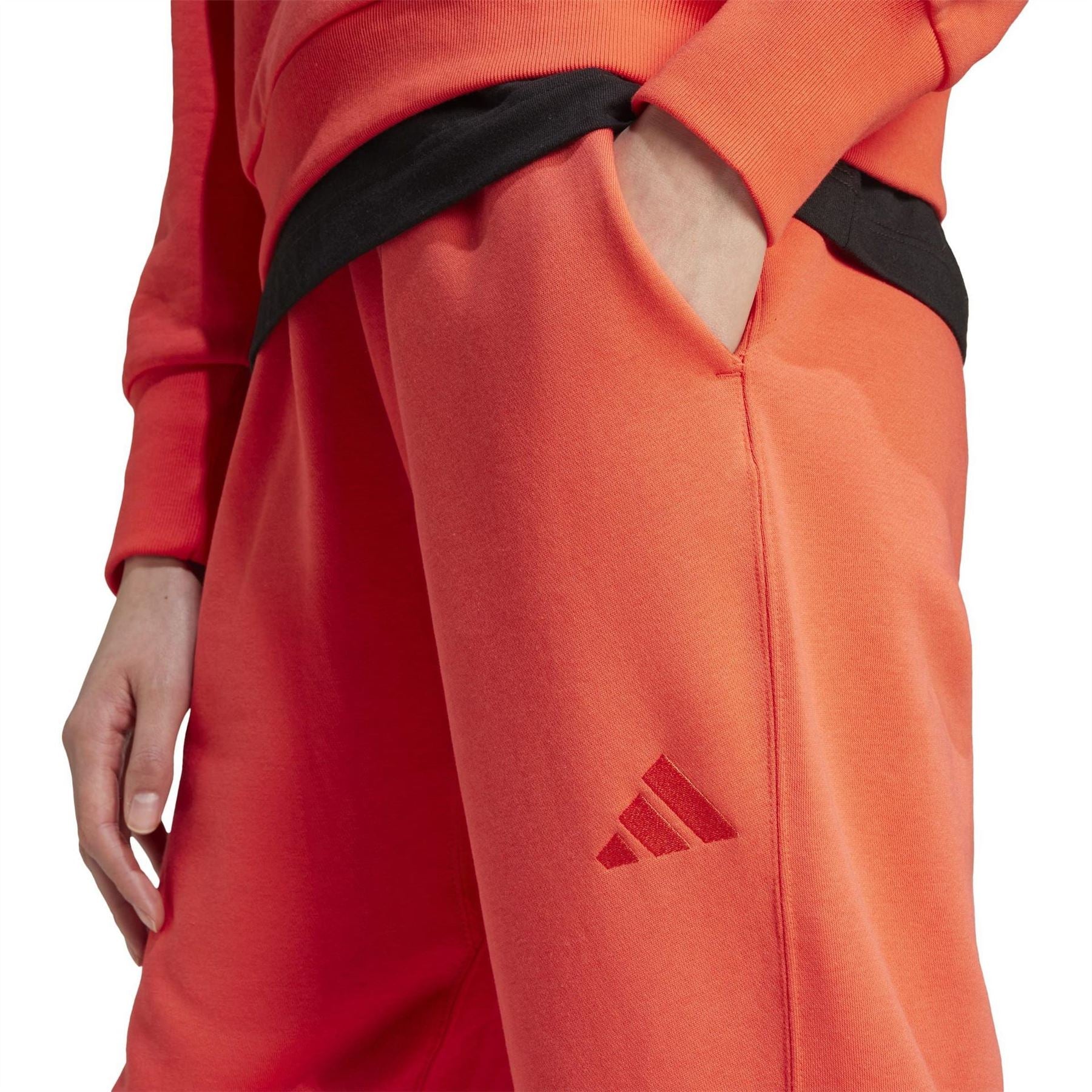 adidas Womens Szn Fleece Loose Joggers