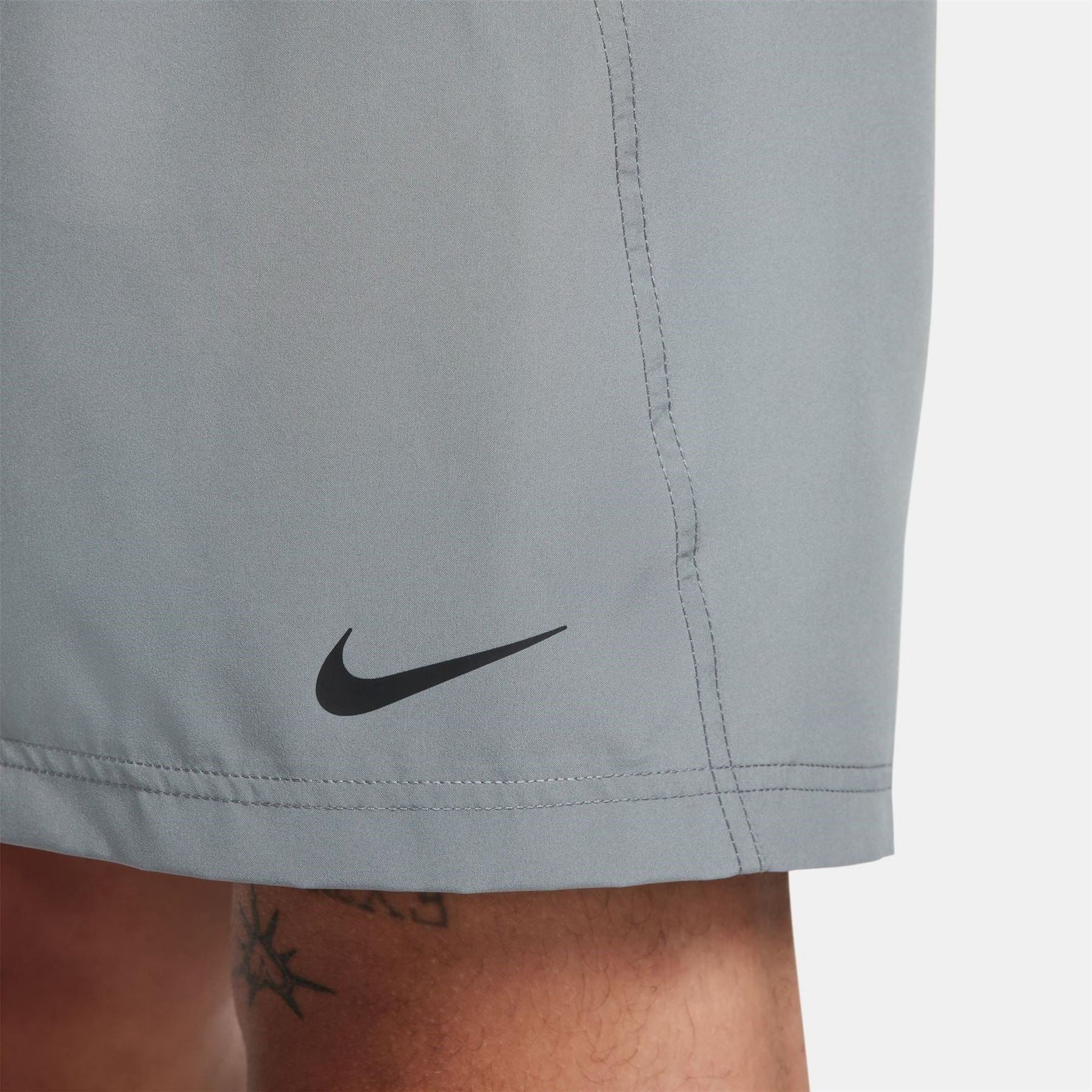 Nike Mens Dri Fit Form 7 Unlined Versatile Shorts