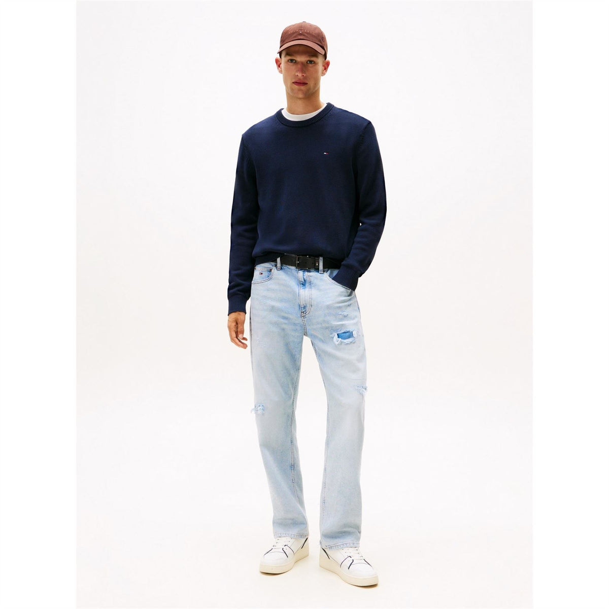 Tommy Jeans Slim Ess Cotton Slim Fit Crew Neck Jumper