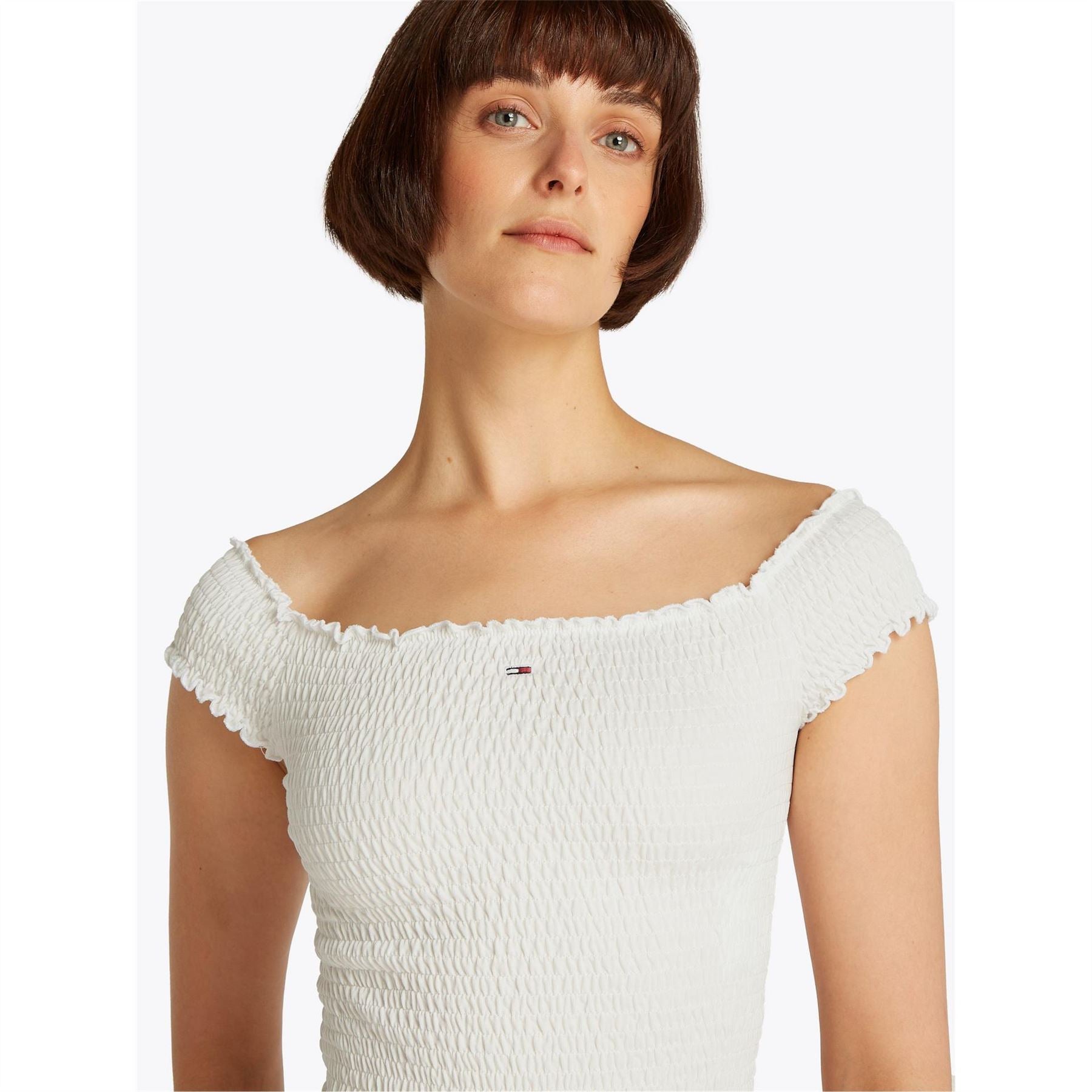 Tommy Jeans Cropped Off-The-Shoulder Slim Fit T-Shirt