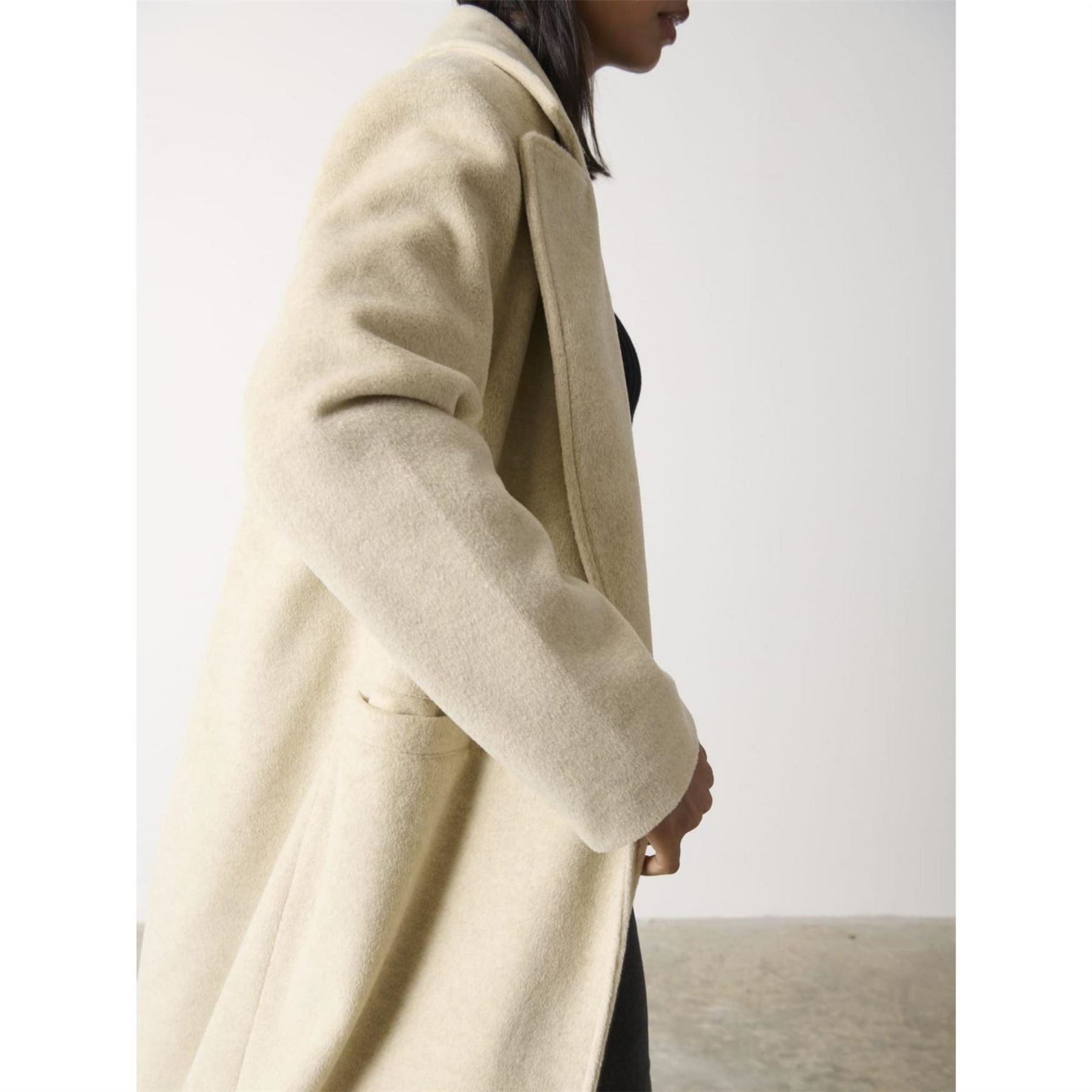 Pretty Lavish Ezra Boxy Collared Long Sleeve Oversized Fit Overcoat