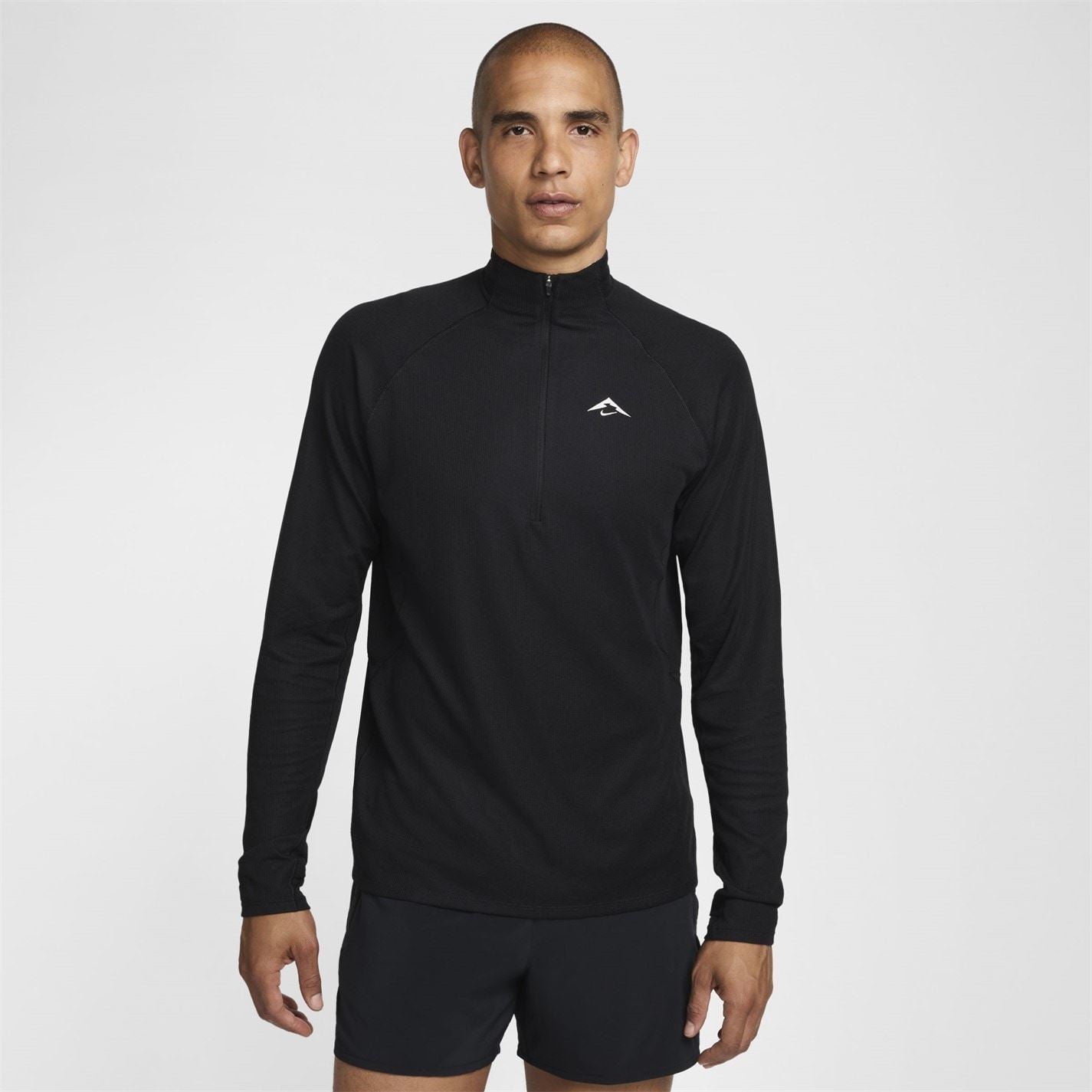 Nike Trail Half-Zip Long Sleeve Regular Fit T-Shirt