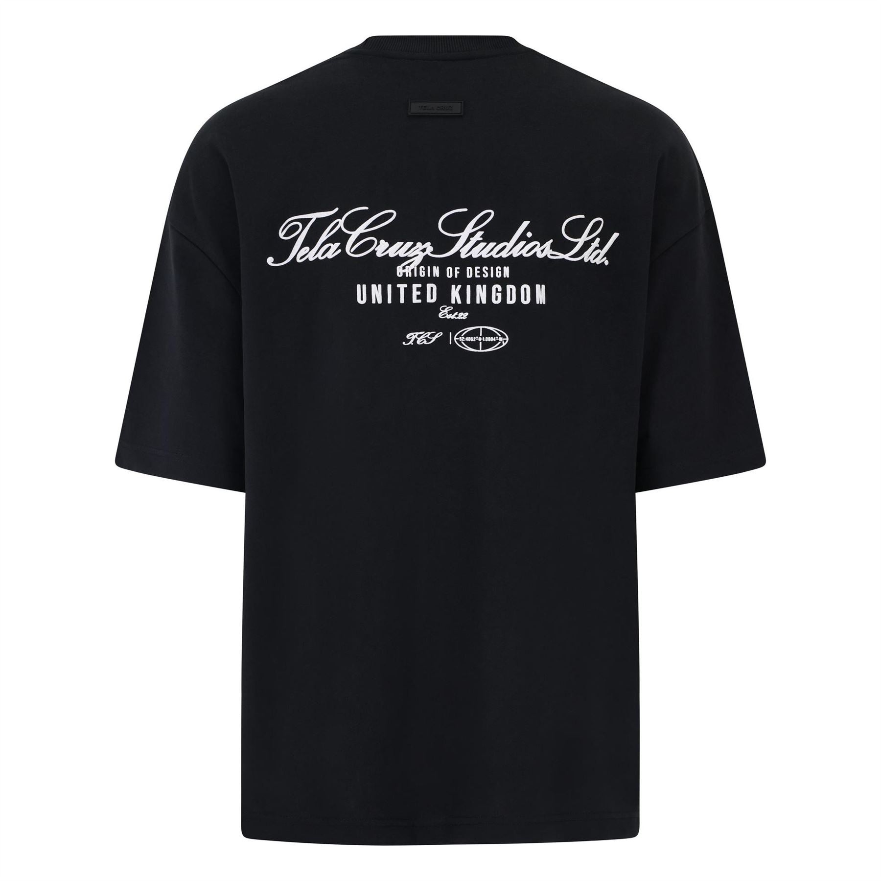 Tela Cruz Studio Tee Oversized T-Shirt