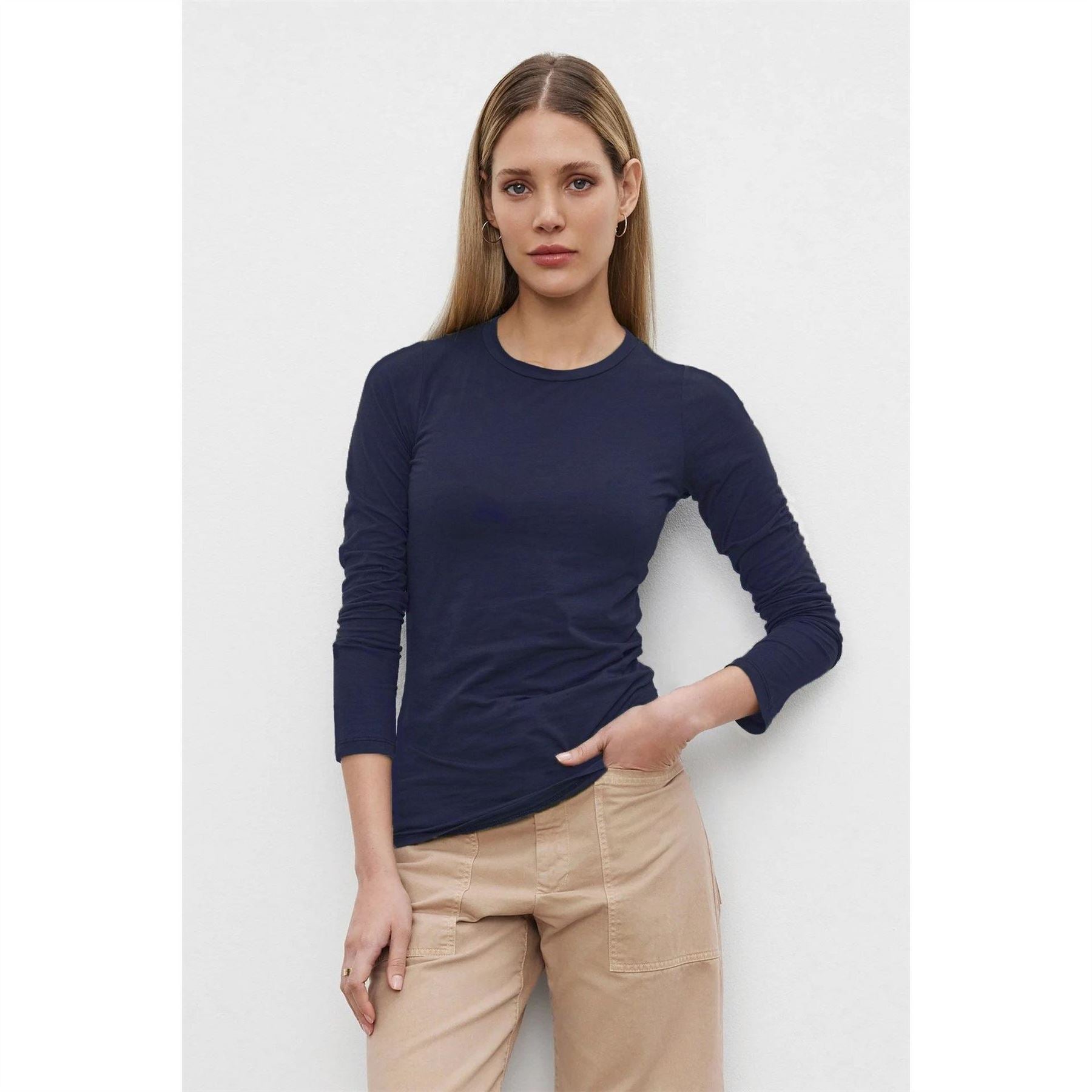 Velvet by Graham and Spencer Regular Fit Long Sleeve Crew Neck T-Shirt