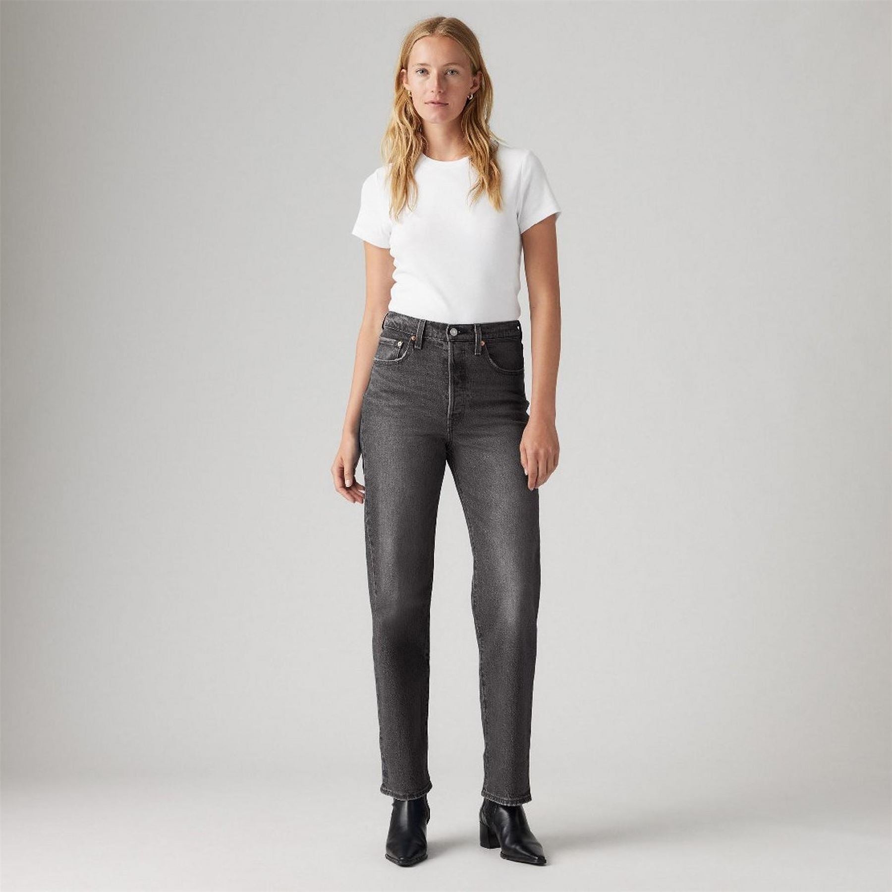 Levis Ribcage High Rise Straight Leg Jeans