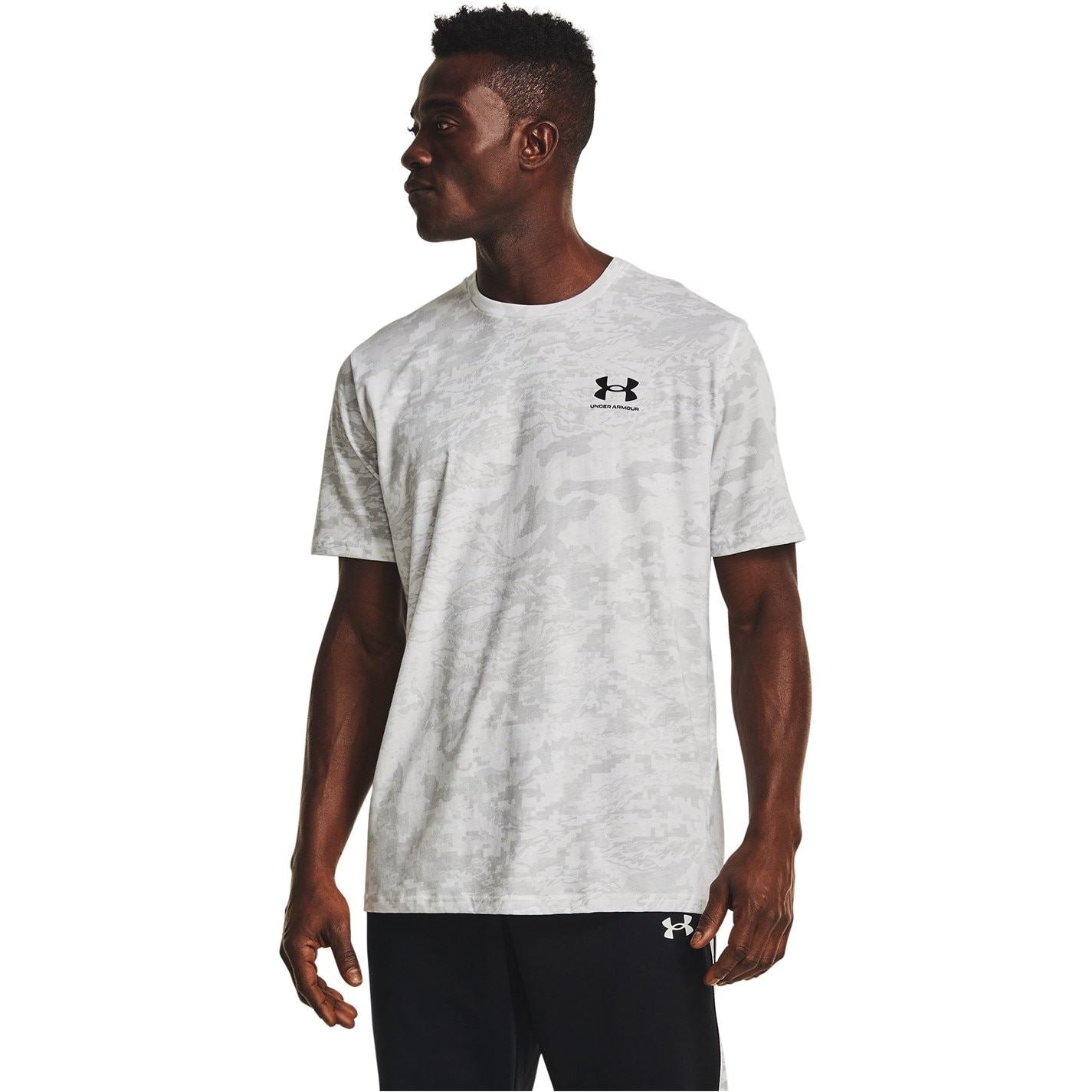 Under Armour Camo Regular Fit Crew Neck Short Sleeve T-Shirt