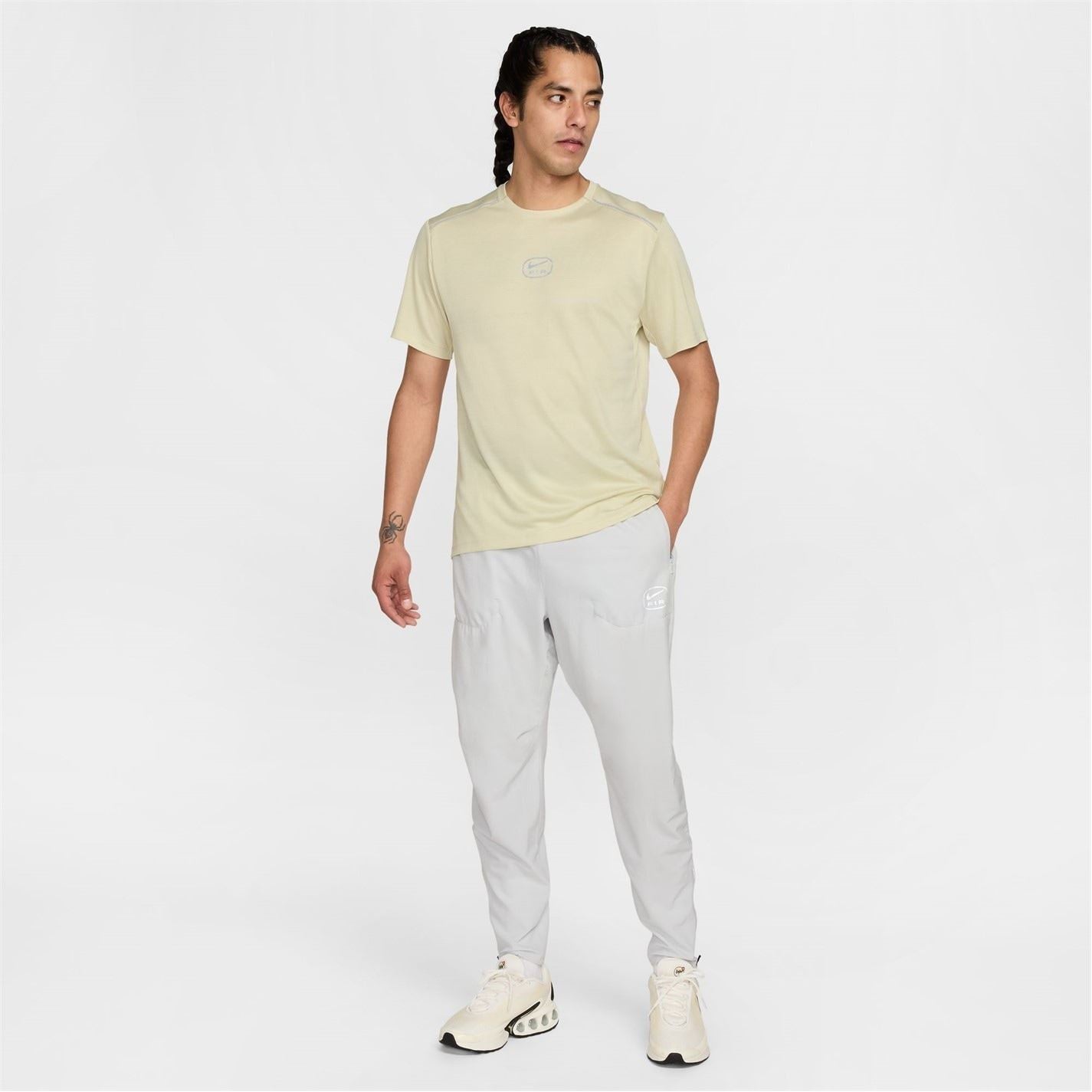 Nike Air Run Athletic Regular Fit T-Shirt