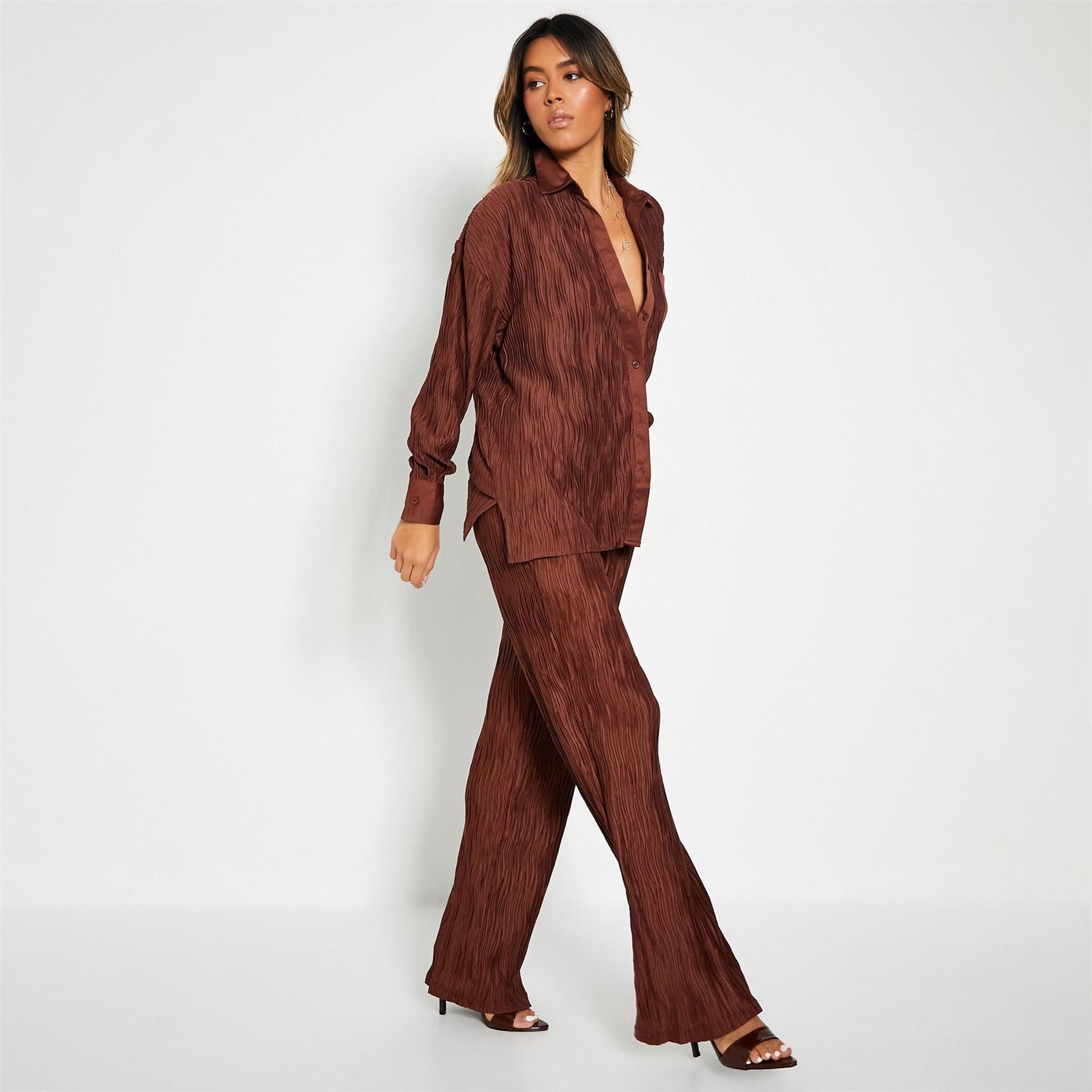 I Saw It First Isif Oversized Crinkled Long Sleeve Plain Shirt