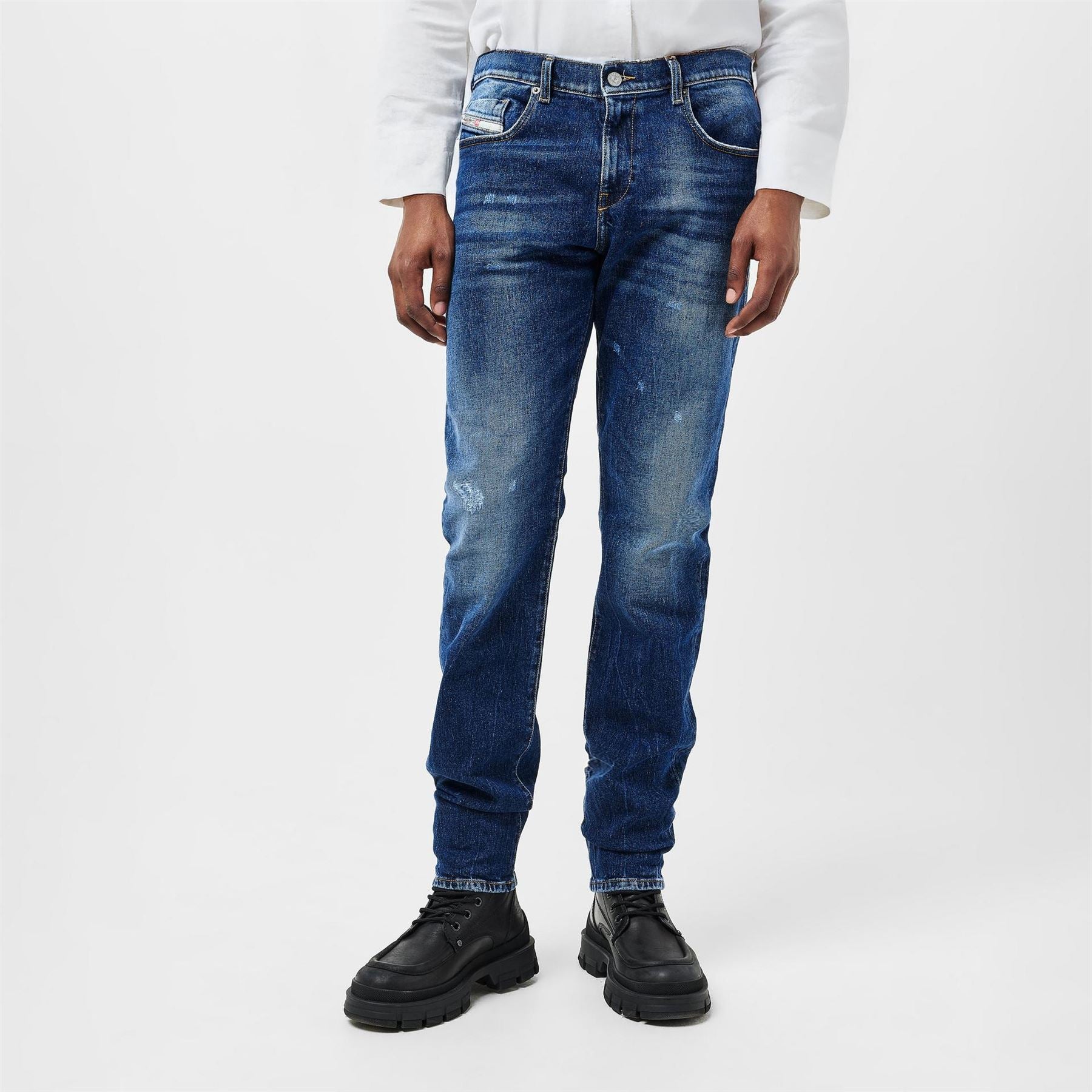 Diesel 2019 D Strukt
