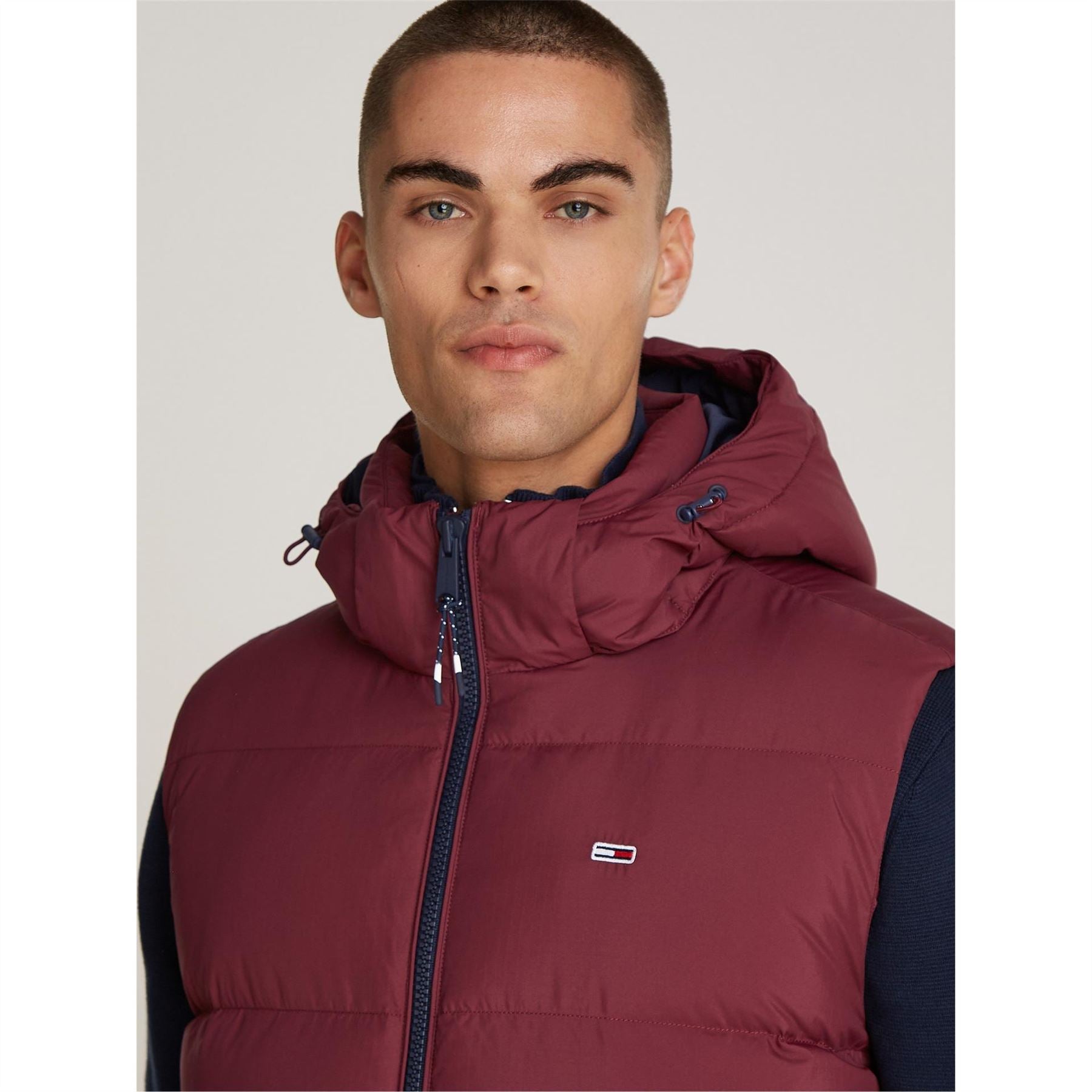 Tommy Jeans Essential Down Hooded Sleeveless Gilet