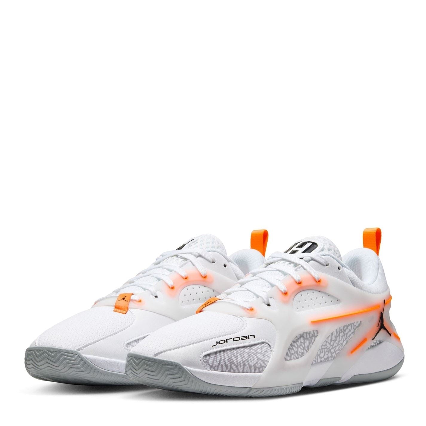 Nike Heir Basketball Round Toe Flat Heel Trainers