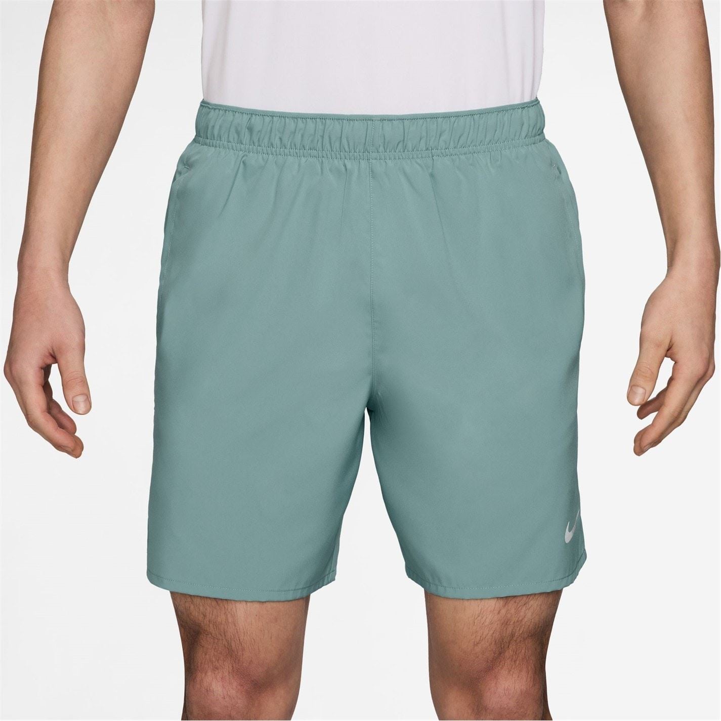 Nike Mens 7in Challenge Shorts