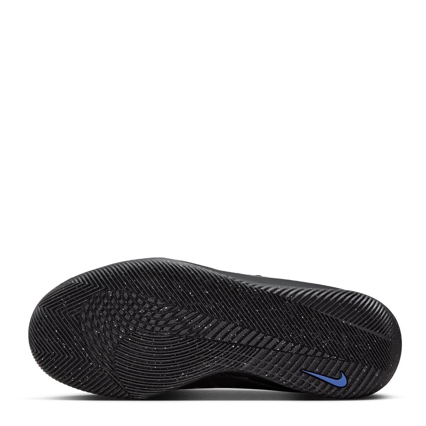 Nike Phantom Gx 2 Club Juniors Indoor Court Football Boots.