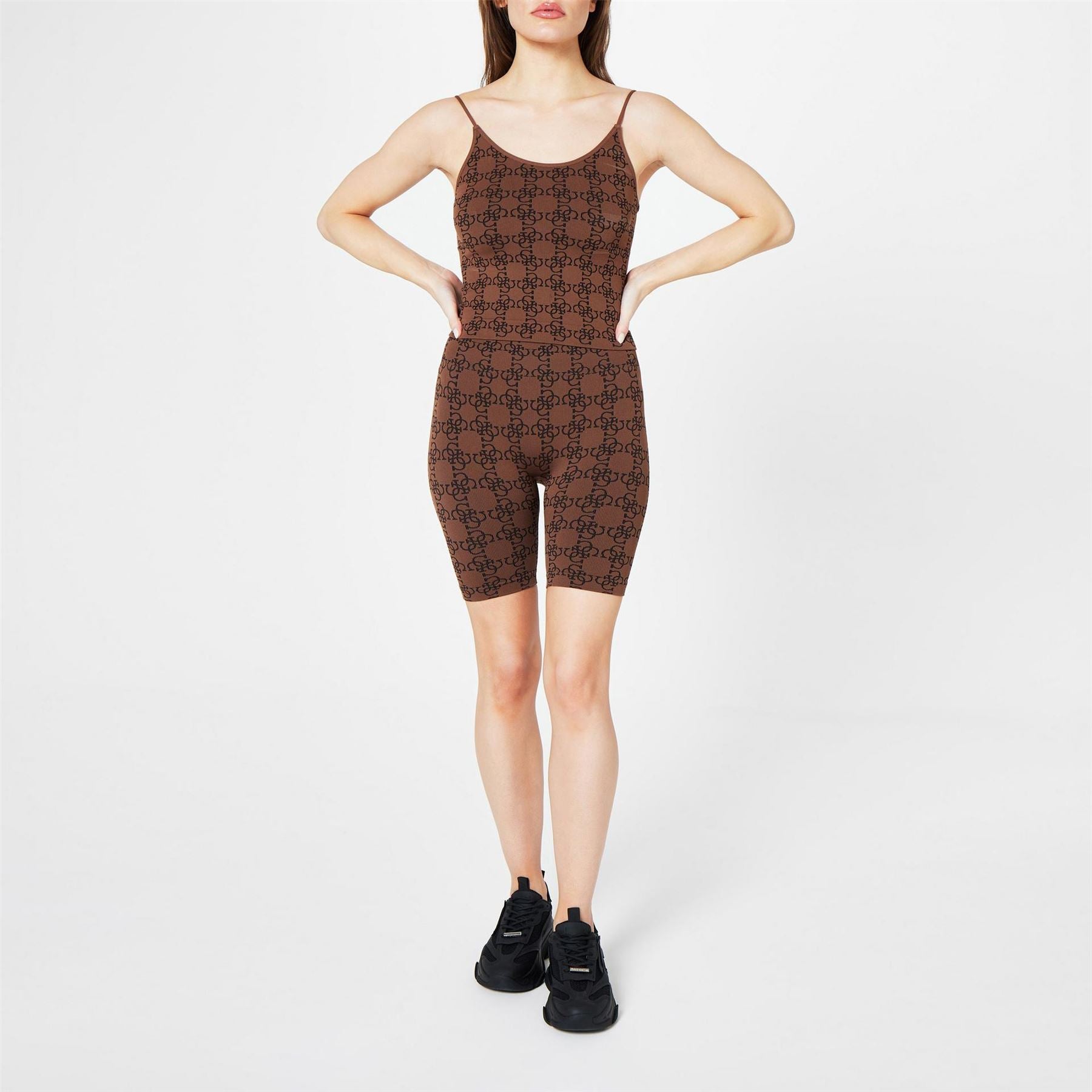 Guess Top