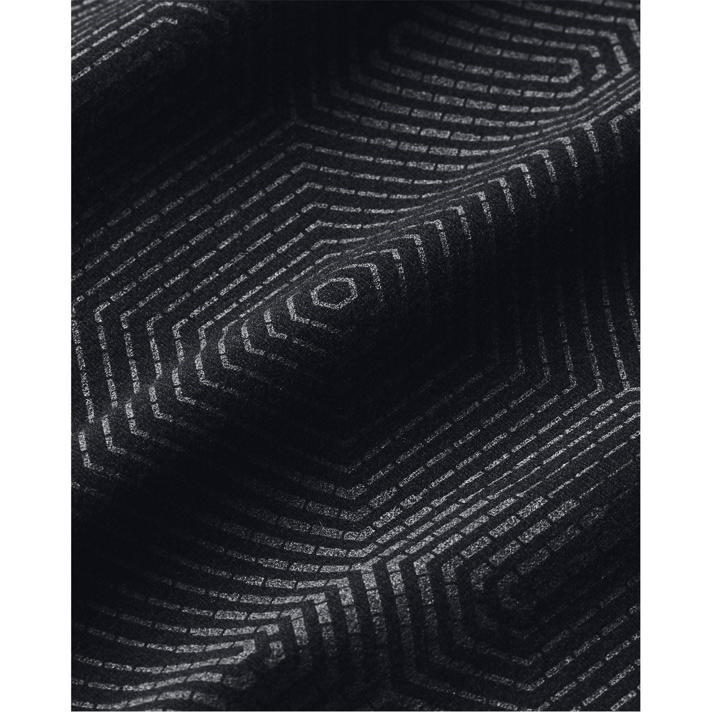 Under Armour Hooded Neck Long Sleeve Thumb Hole Sweatshirt