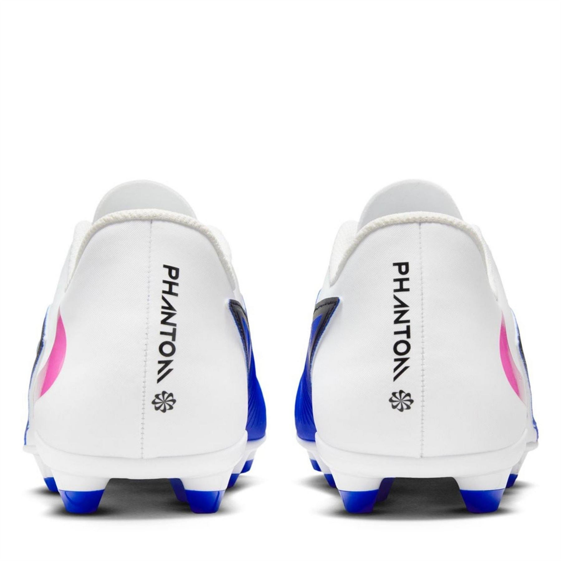 Nike Phantom 6 Low Club Adults Firm Ground Football Boots