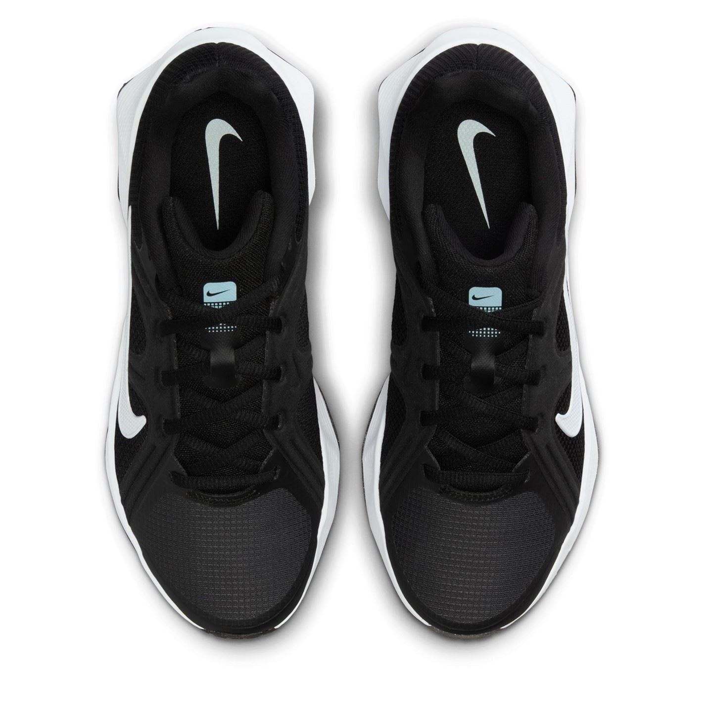 Nike Metro Tek Low Top Sneakers