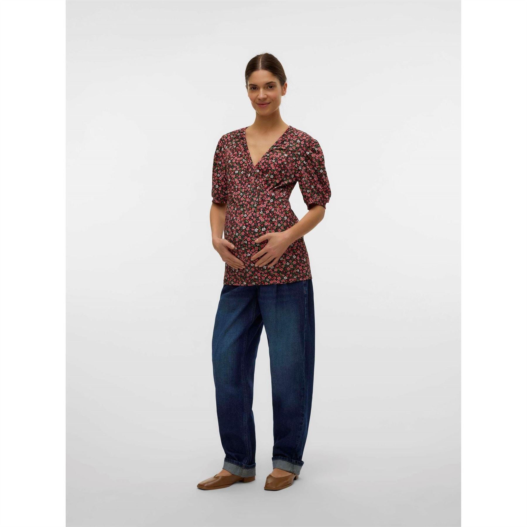 Mamalicious V-Neck Puff Sleeve Peasant T-Shirt