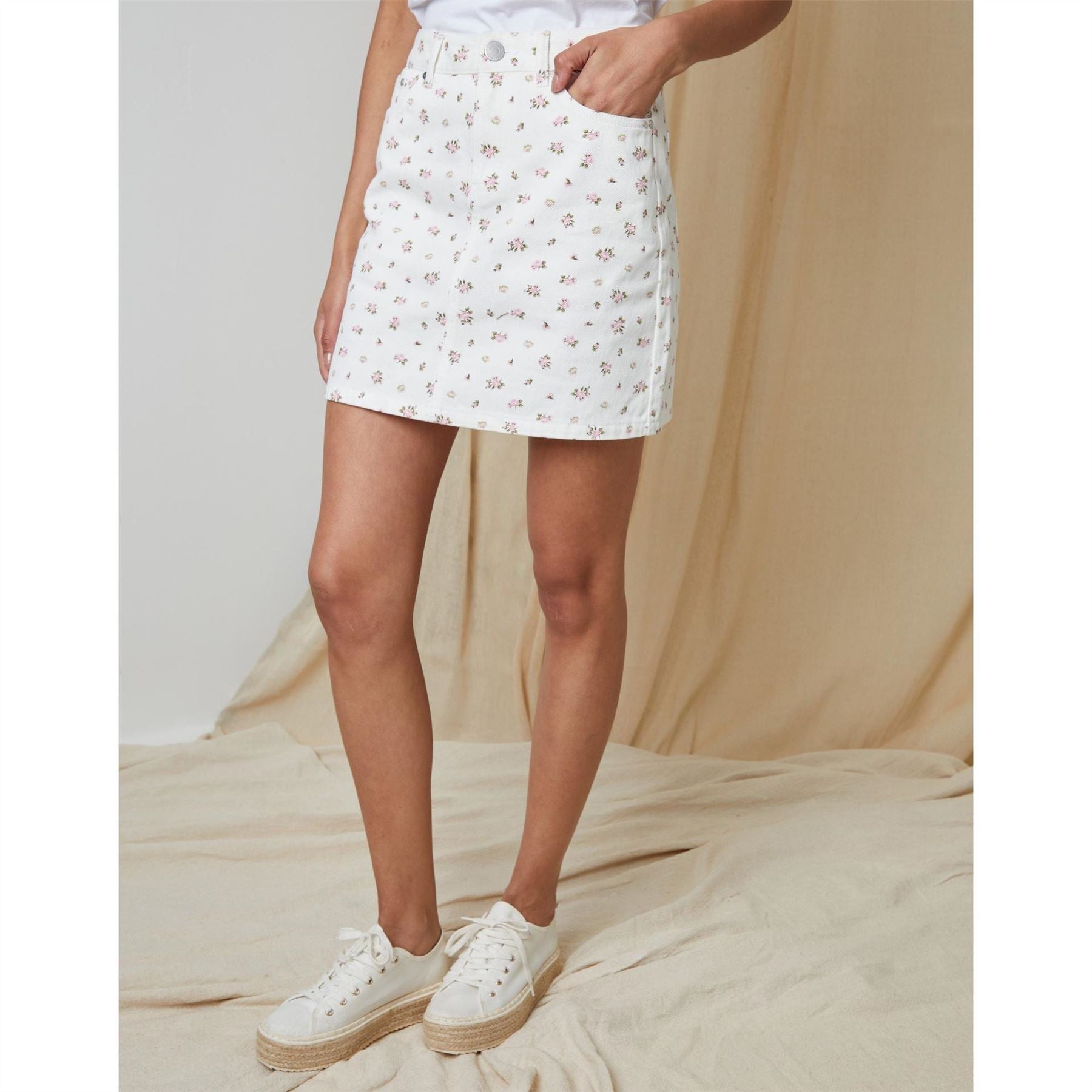 Threadbare Tb Seoul Mini Denim Skirt