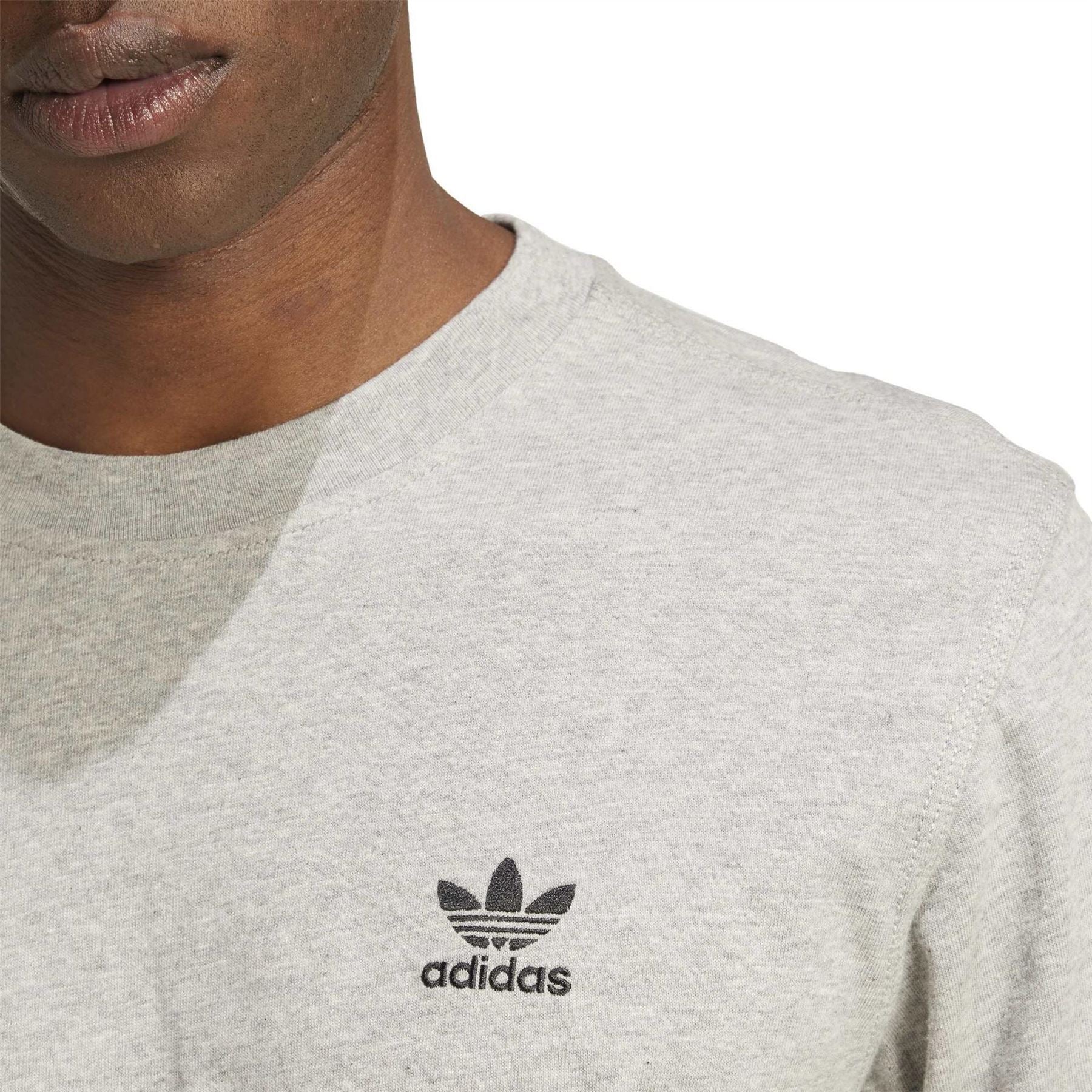 adidas Trefoil Ess T Sn99