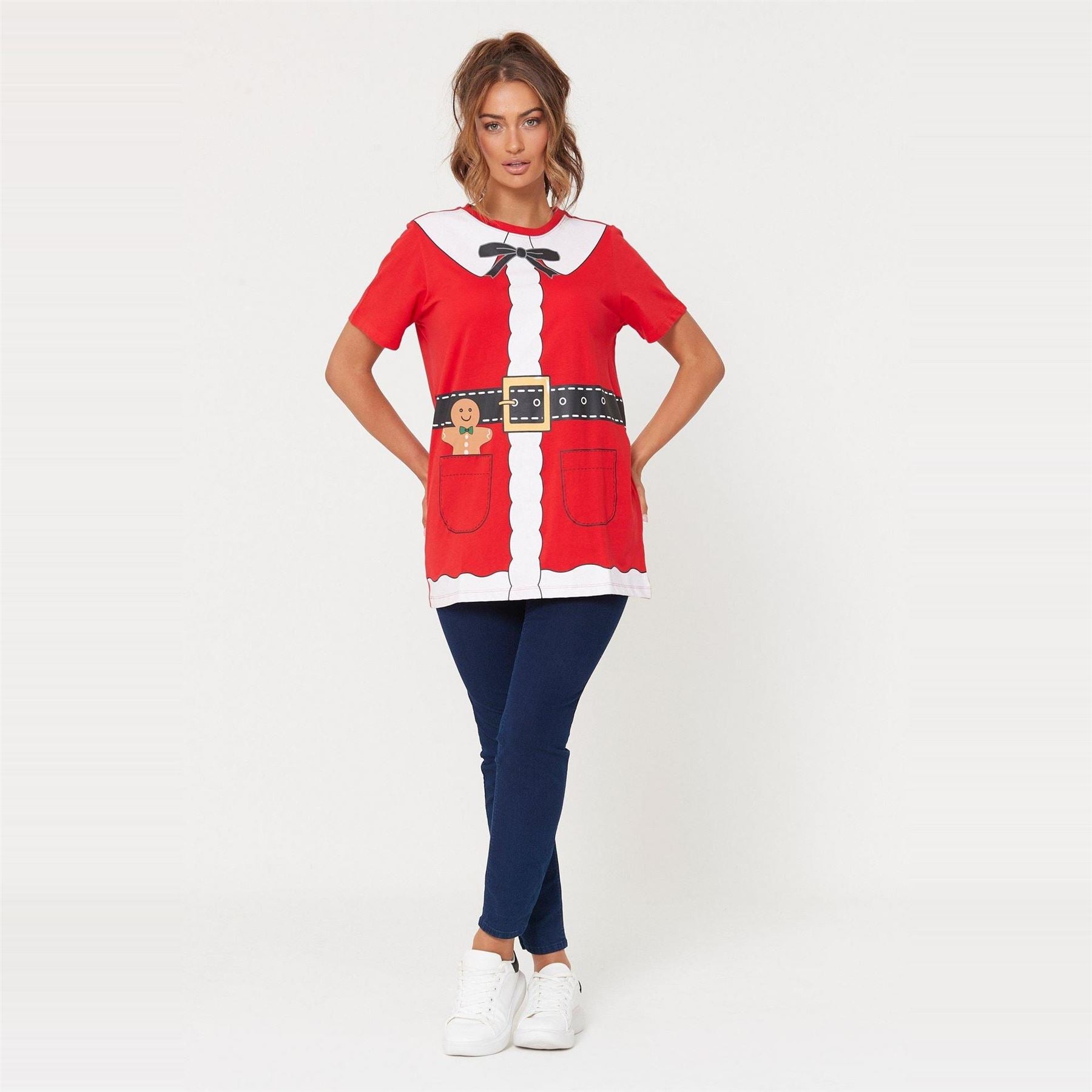 Be You Studio Mrs Claus Regular Fit T-Shirt