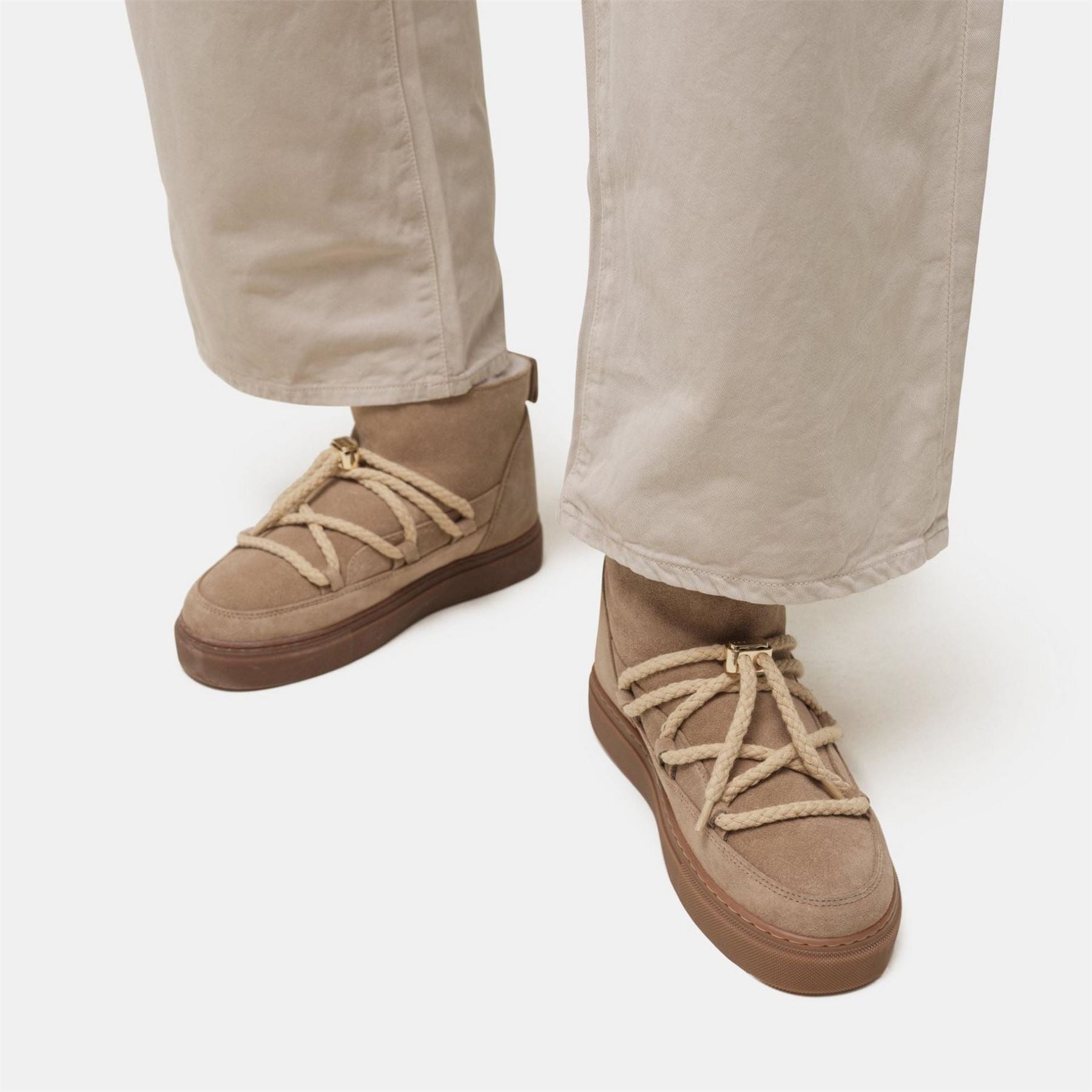 Inuikii Classic Snug Boots with Lace-Up Closure