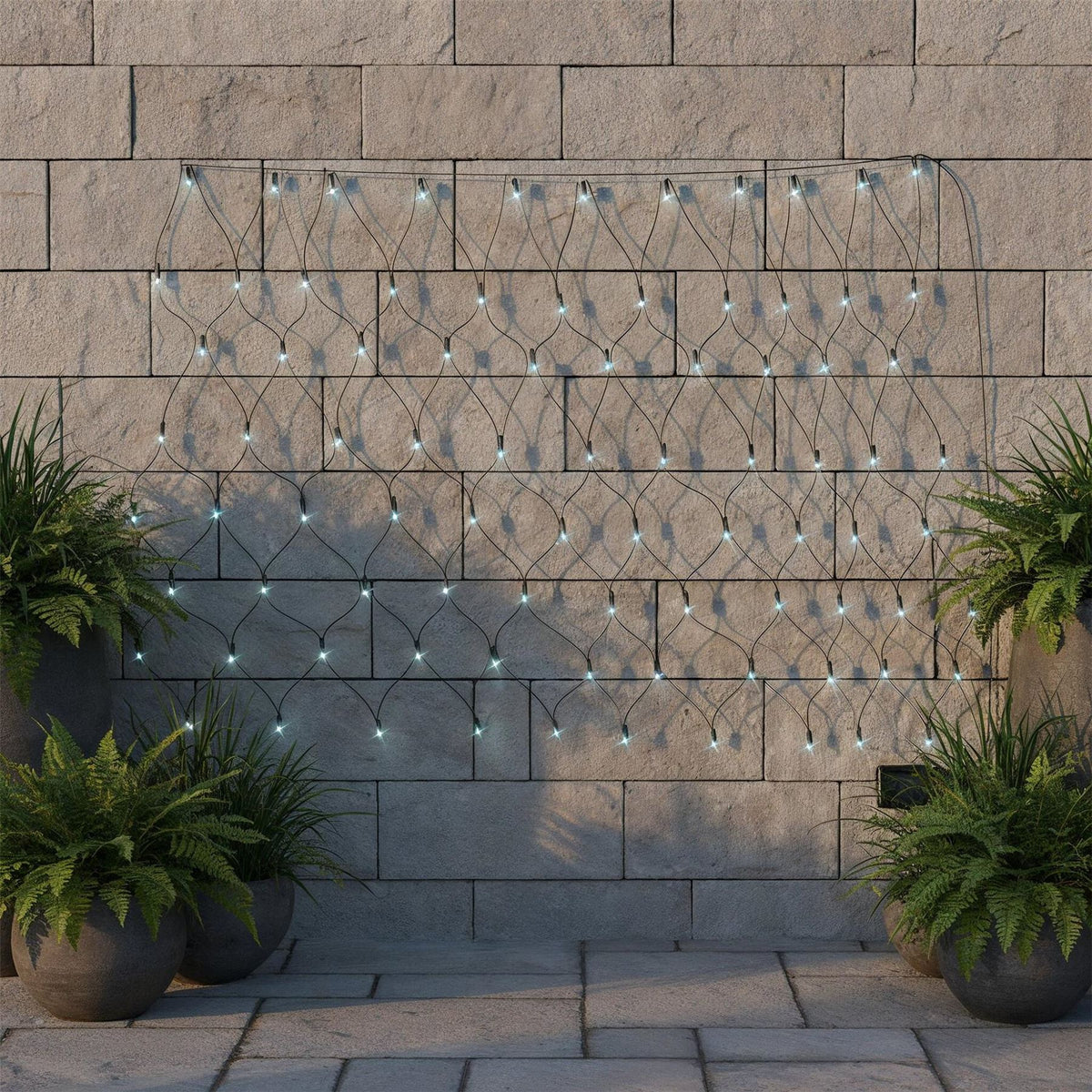 Streetwize 100 Led Solar Light Net