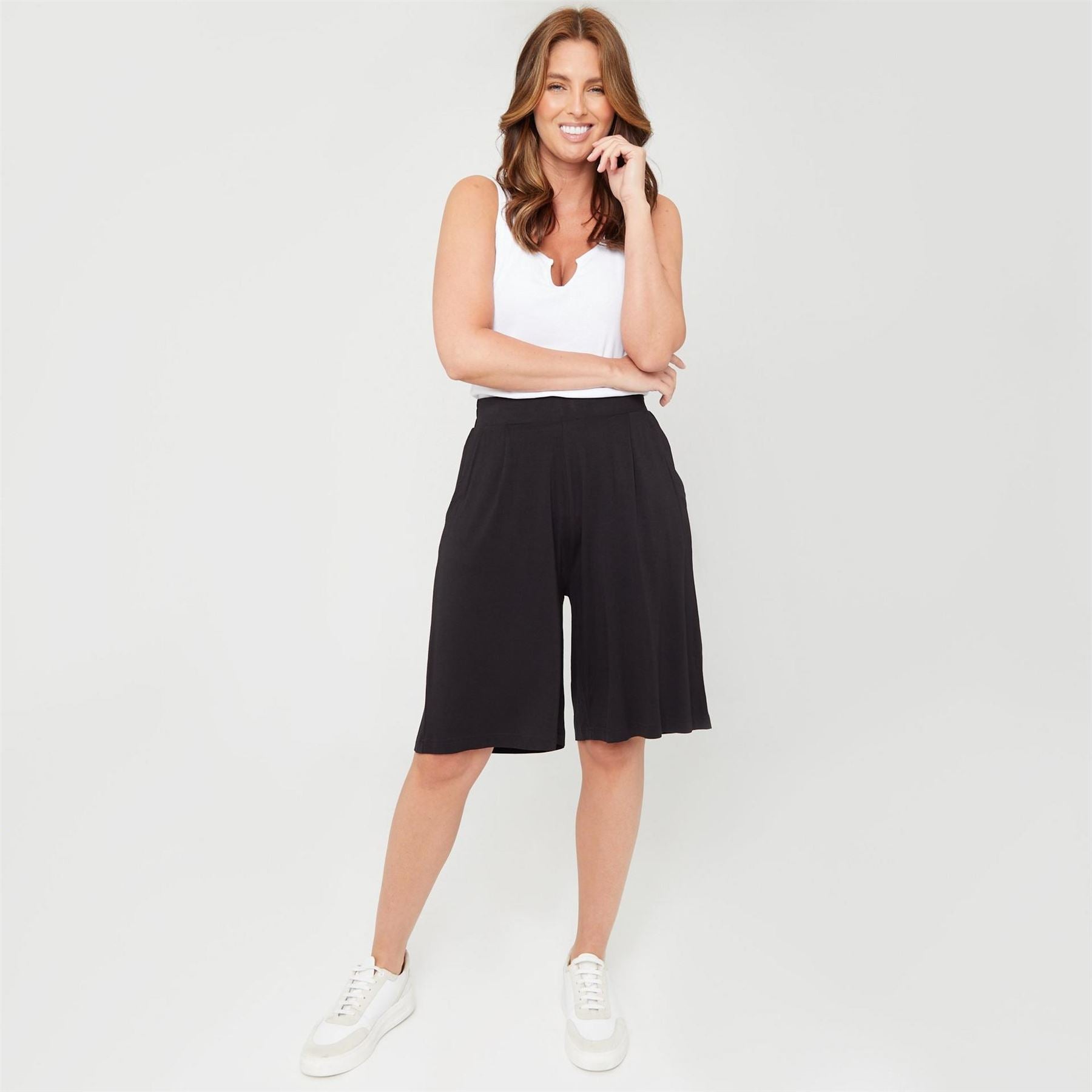 Be You Beyou Knee Length Fleece Jogger Shorts