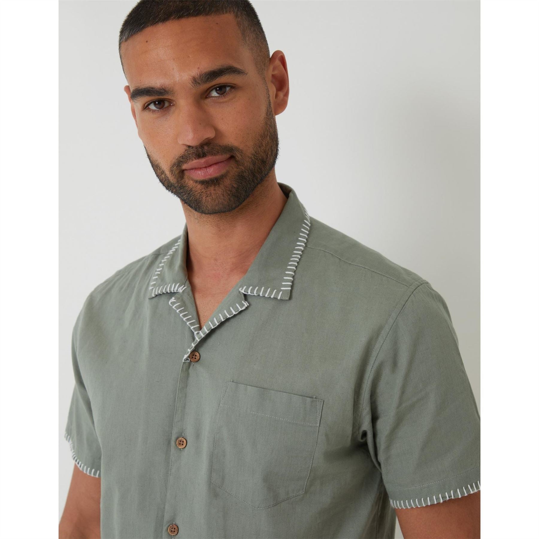 Threadbare Burnley Regular Fit Short Sleeve Shirt