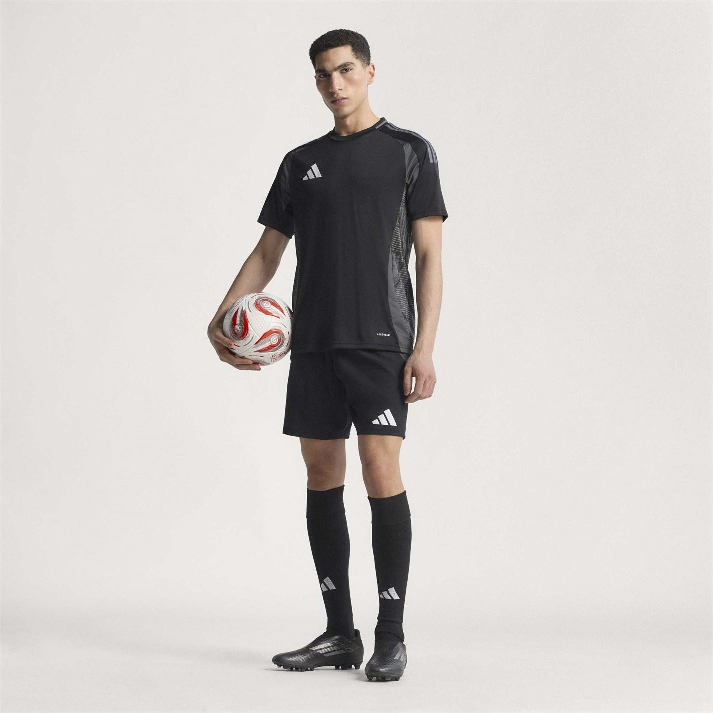 adidas Euros 2025™ Pro Ball Adults