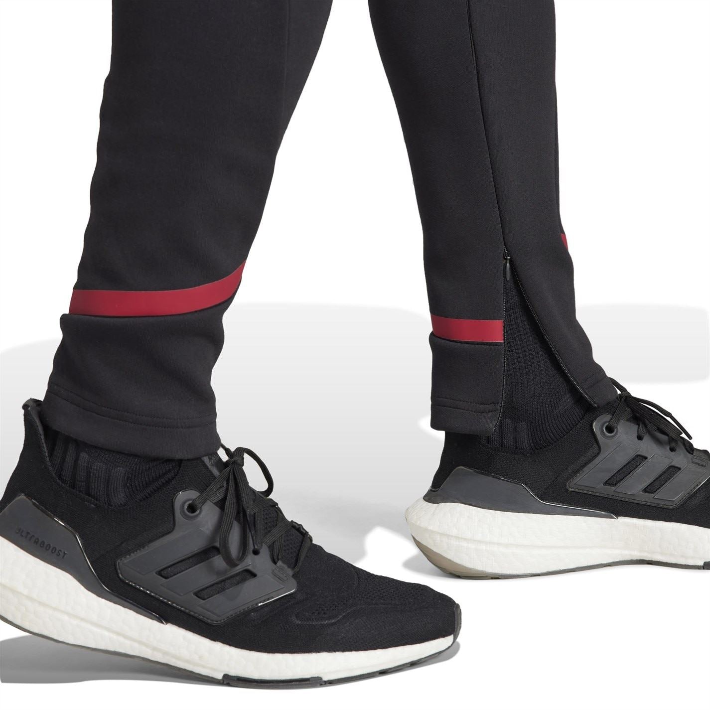 adidas Mens Manchester United Gameday Tracksuit Bottoms