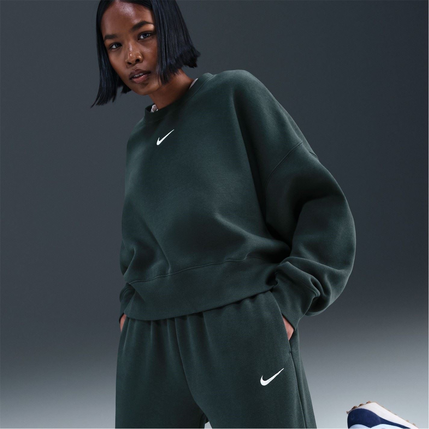 Nike Phoenix Fleece Elastic Cuff Straight Leg Joggers