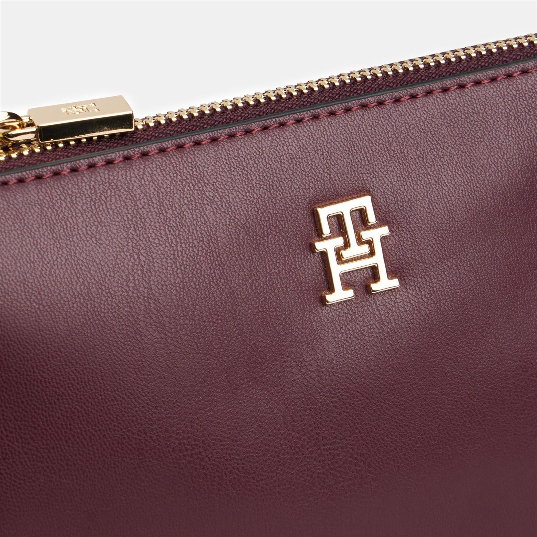 Tommy Hilfiger Glam Crossover Crescent Shape Cross Body Bag