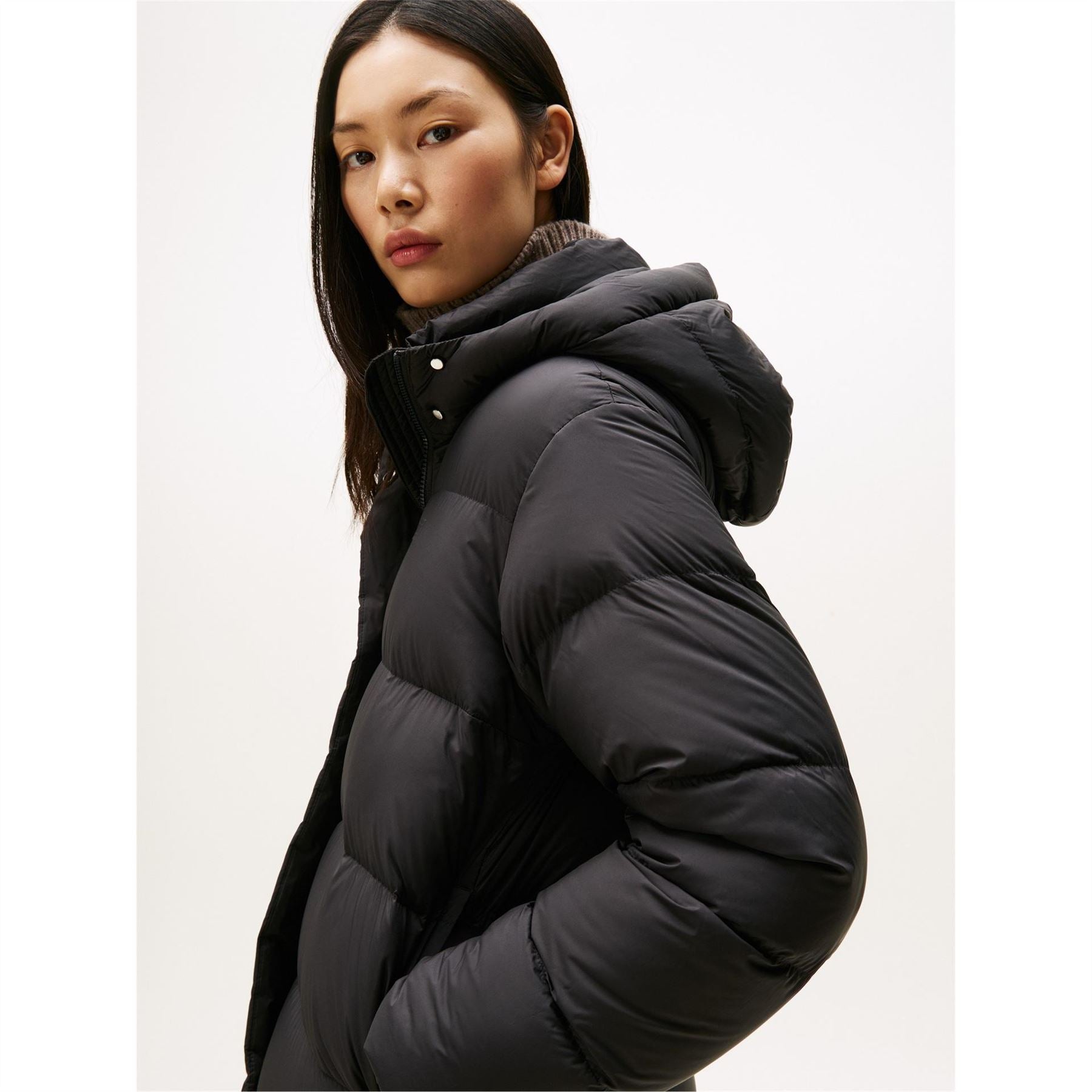 Tommy Hilfiger Solid Patterned Hooded Down Jacket