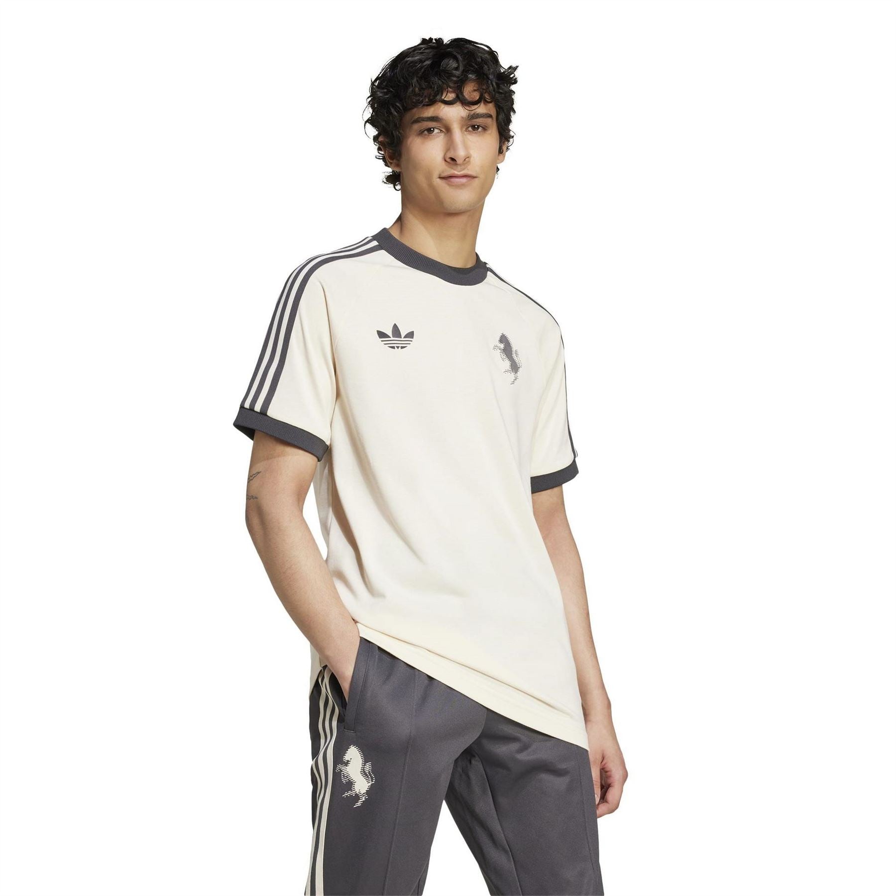 adidas Juventus Originals 3 Stripe T-Shirt Adults