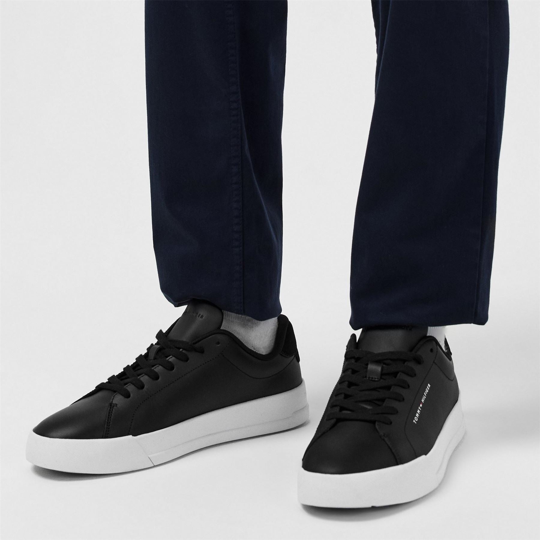 Tommy Hilfiger Leather Low Top Trainers