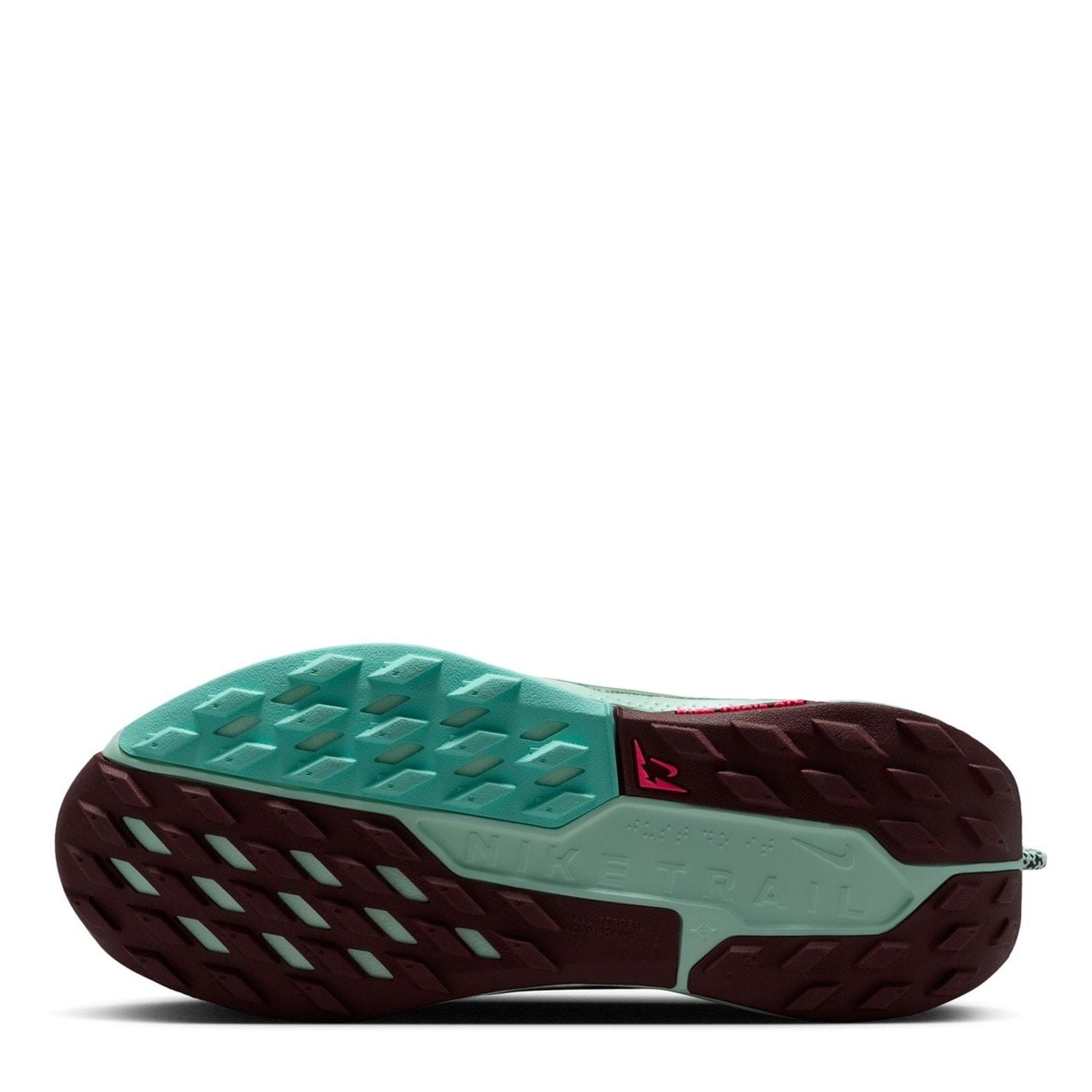 Nike Pegasus Trail Low Top Sneakers