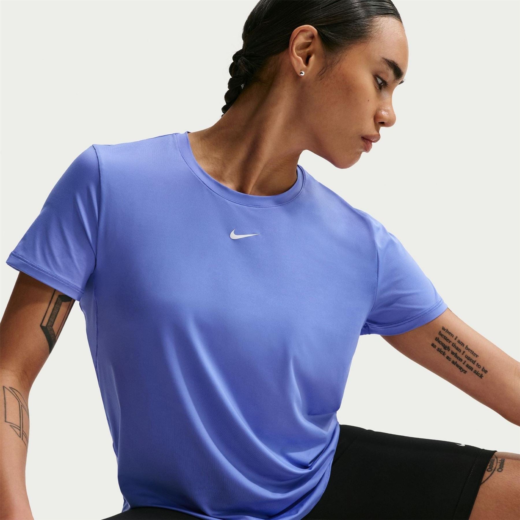 Nike Womens Dri Fit One Standard Fit Short Sleeve Top