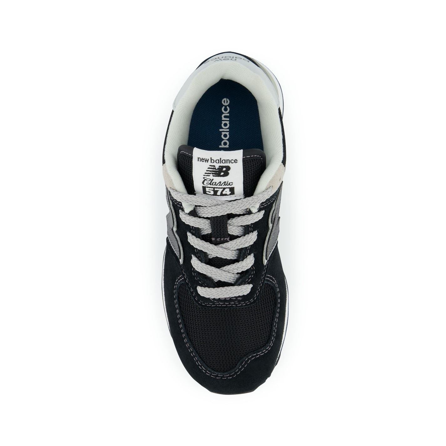 New Balance Medium 105 Low Top Sneakers