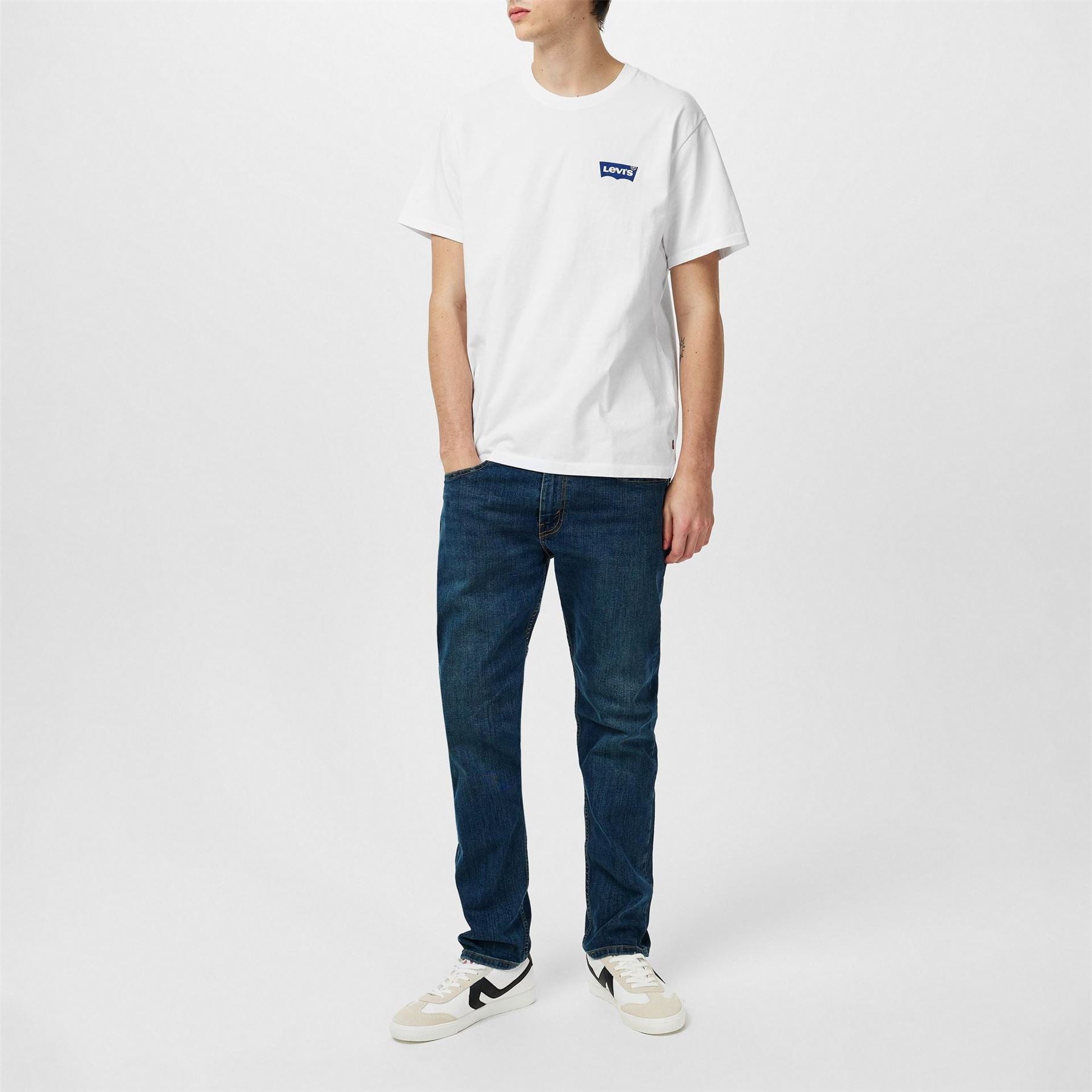 Levis Relaxed Fit Short Sleeve Crew Neck T-Shirt