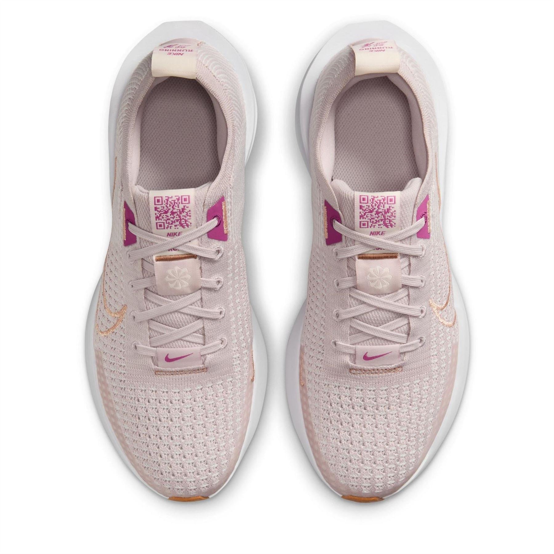 Nike Womens Interact Run Running Shoes