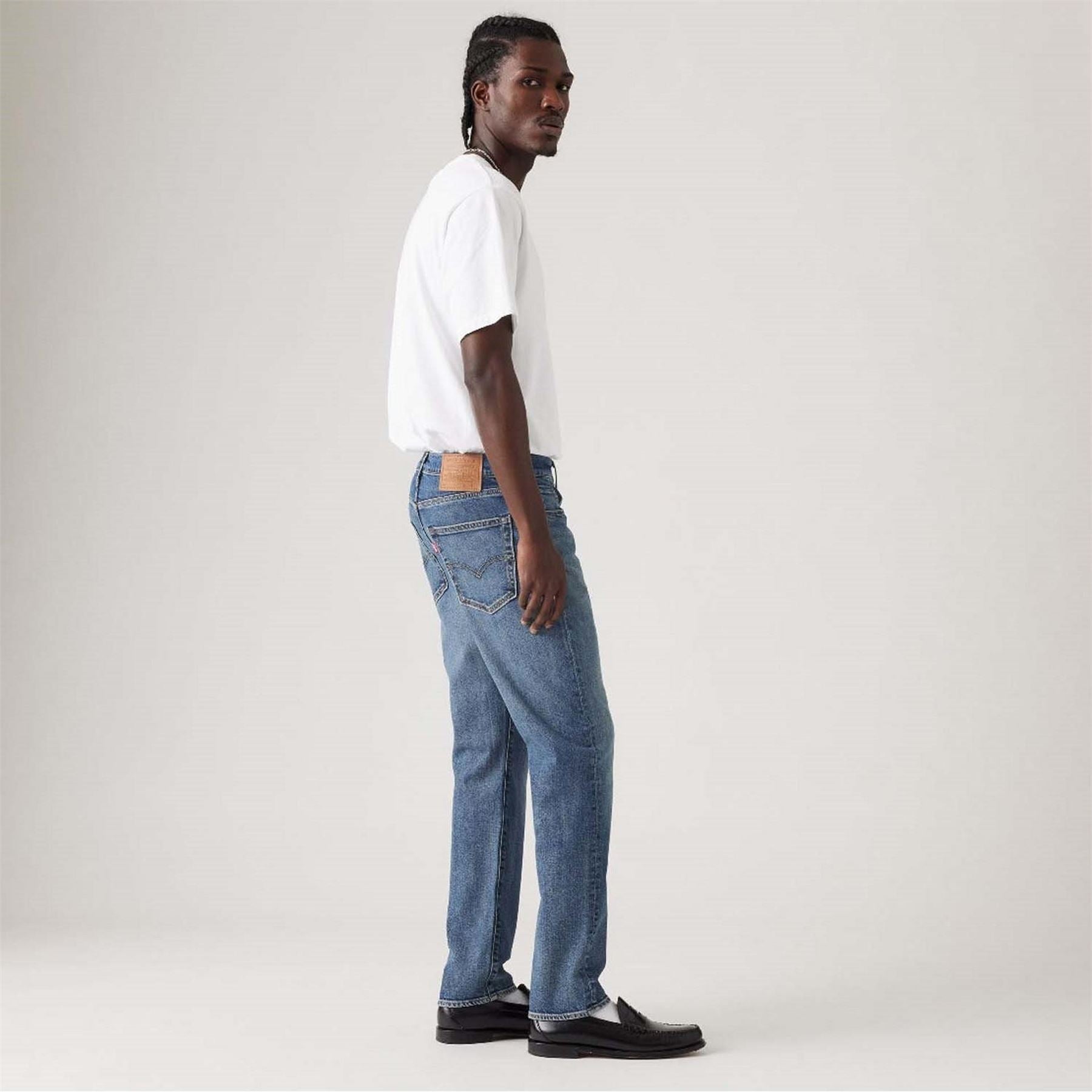 Levis 502 Taper Jeans