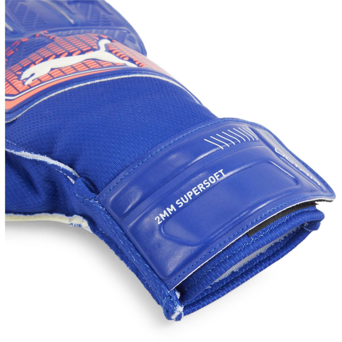 Puma Ultra Play Juniors Goalkeeper Glove