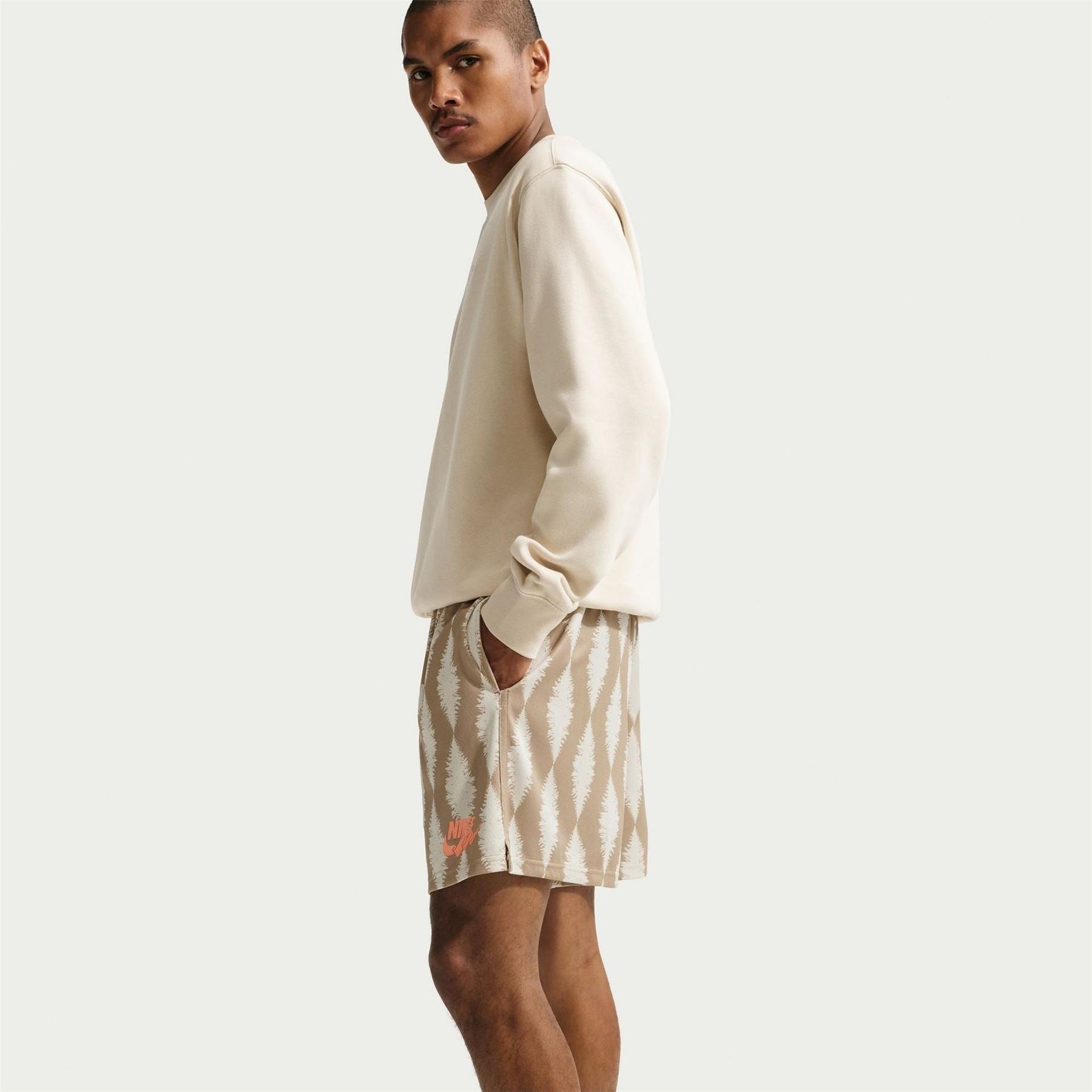 Nike Sportswear Club Crew