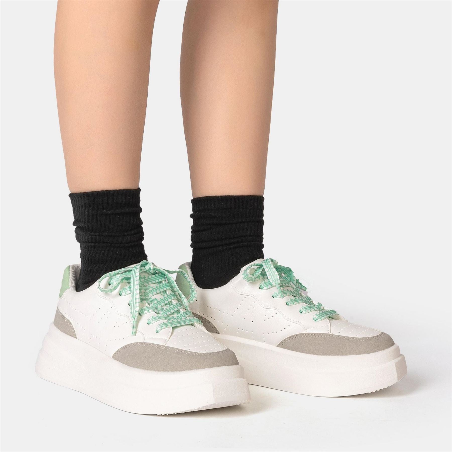 Kappa Ari Trainers