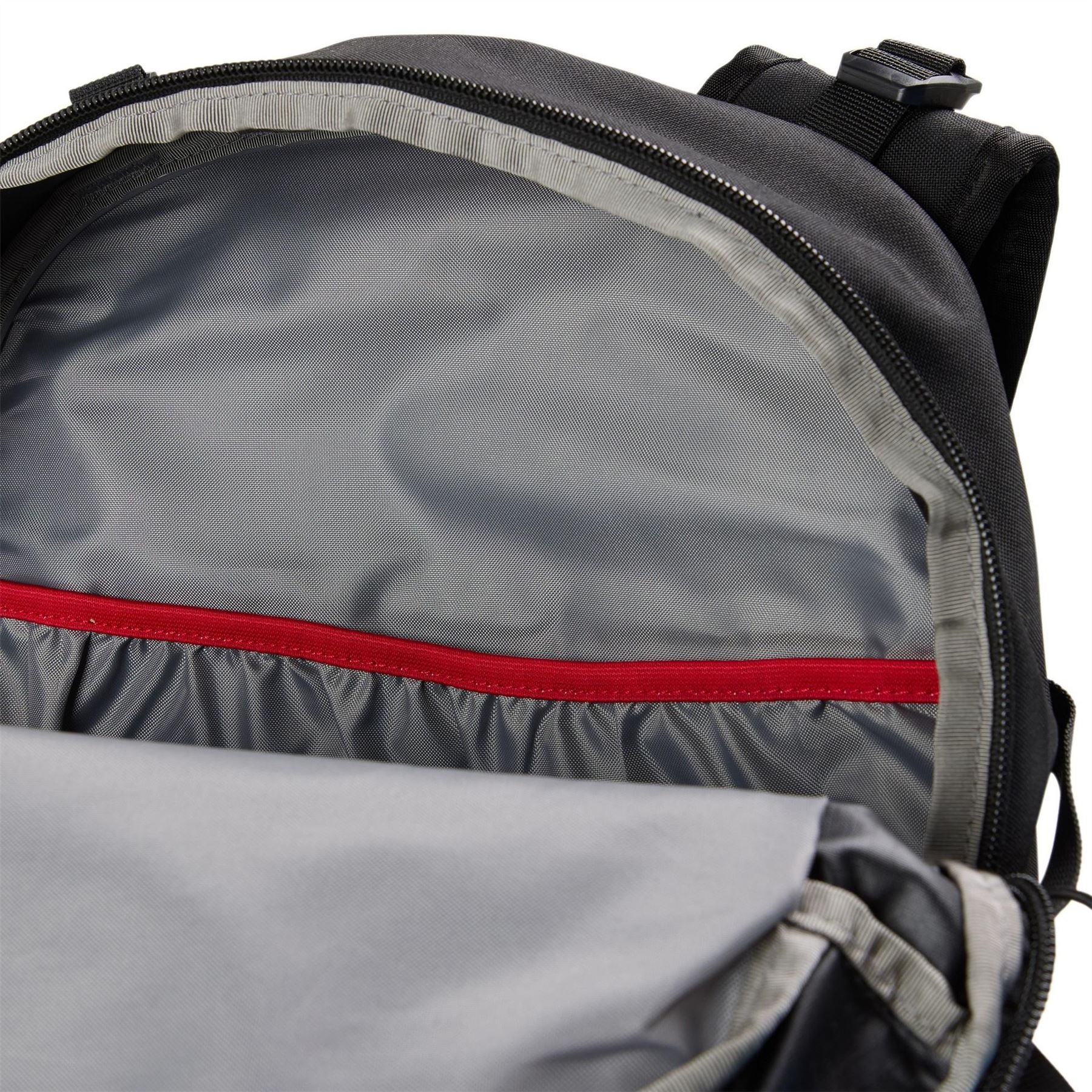 The North Face 24 Tnf Black Tnf Black Npf Backpack Mens