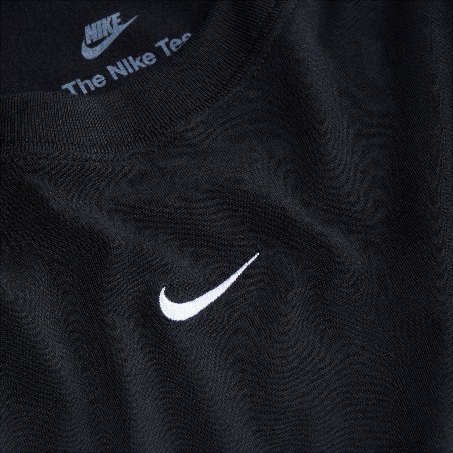 Nike Womens Chill Knit T-Shirt